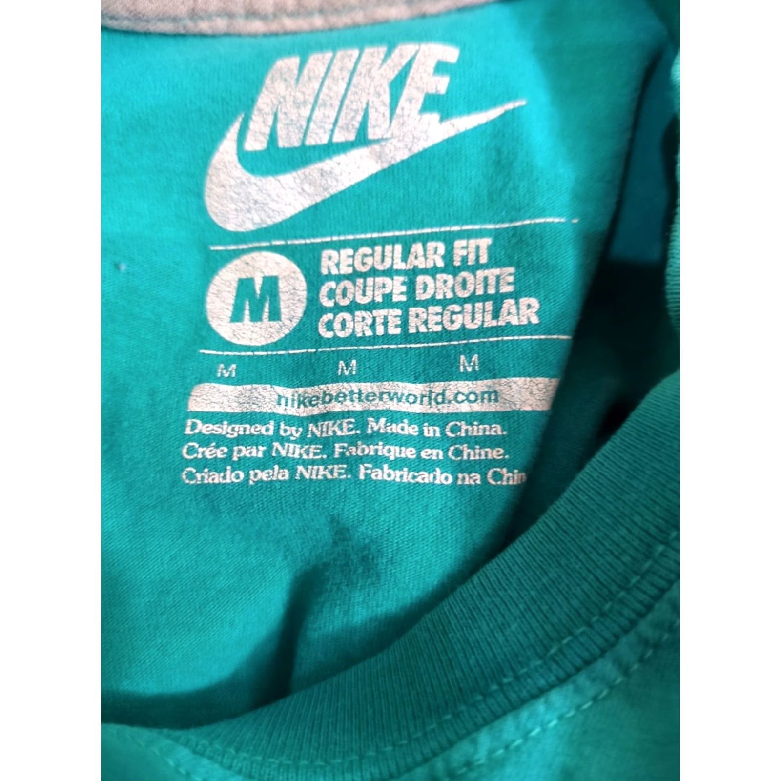 Nike Nike T-Shirt Mens Medium Turquoise King Is King LBJ South Beach Beach Graphic Print Regular Fit Crew Neck Short Sleeve Men Size US M / EU 48-50 / 2 - 4 Thumbnail