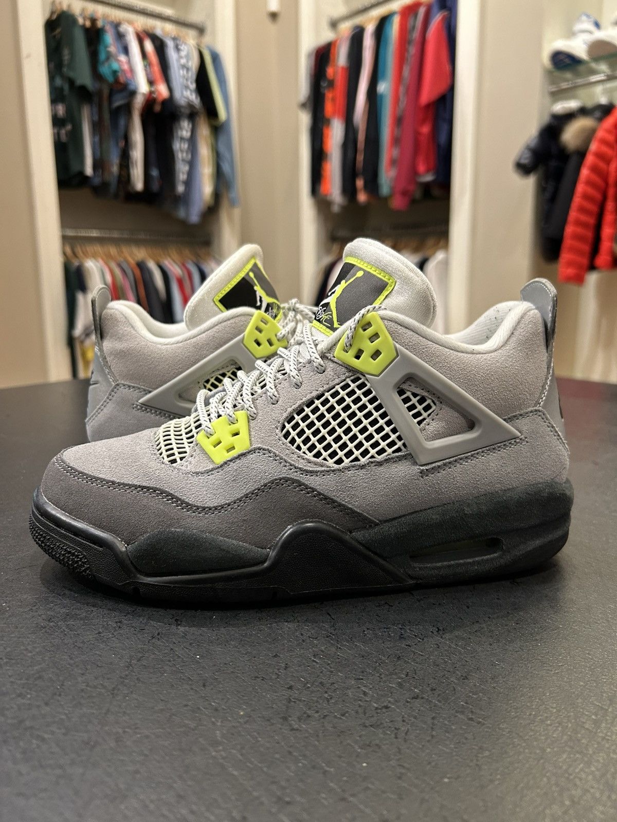 Jordan Brand Jordan 4 Retro ‘OG SE Neon’ Size US 5.5 / EU 38 - 1 Thumbnail