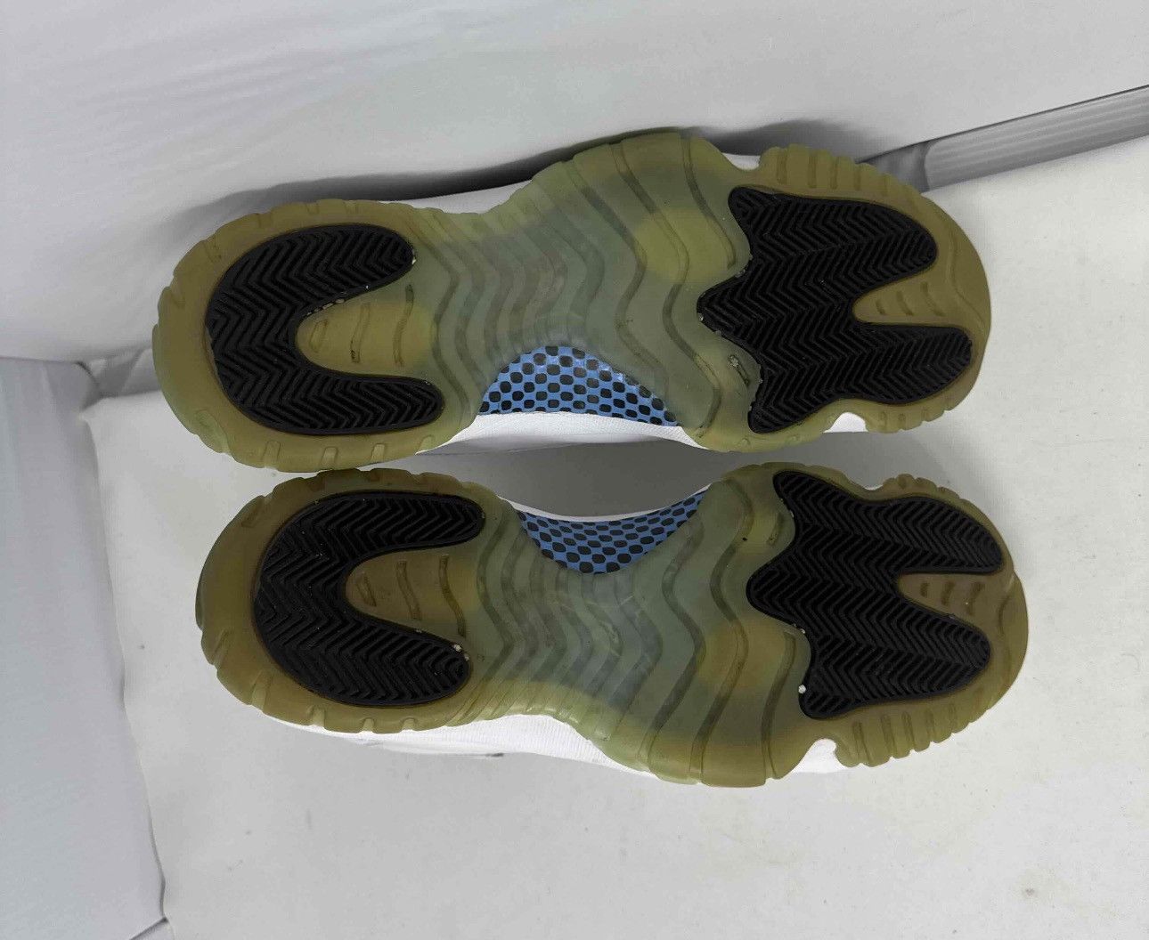 Jordan Brand Air Jordan 11 Retro ‘Legend Blue’ 2014 - Men’s Size 11.5 Size US 11.5 / EU 44-45 - 6 Thumbnail