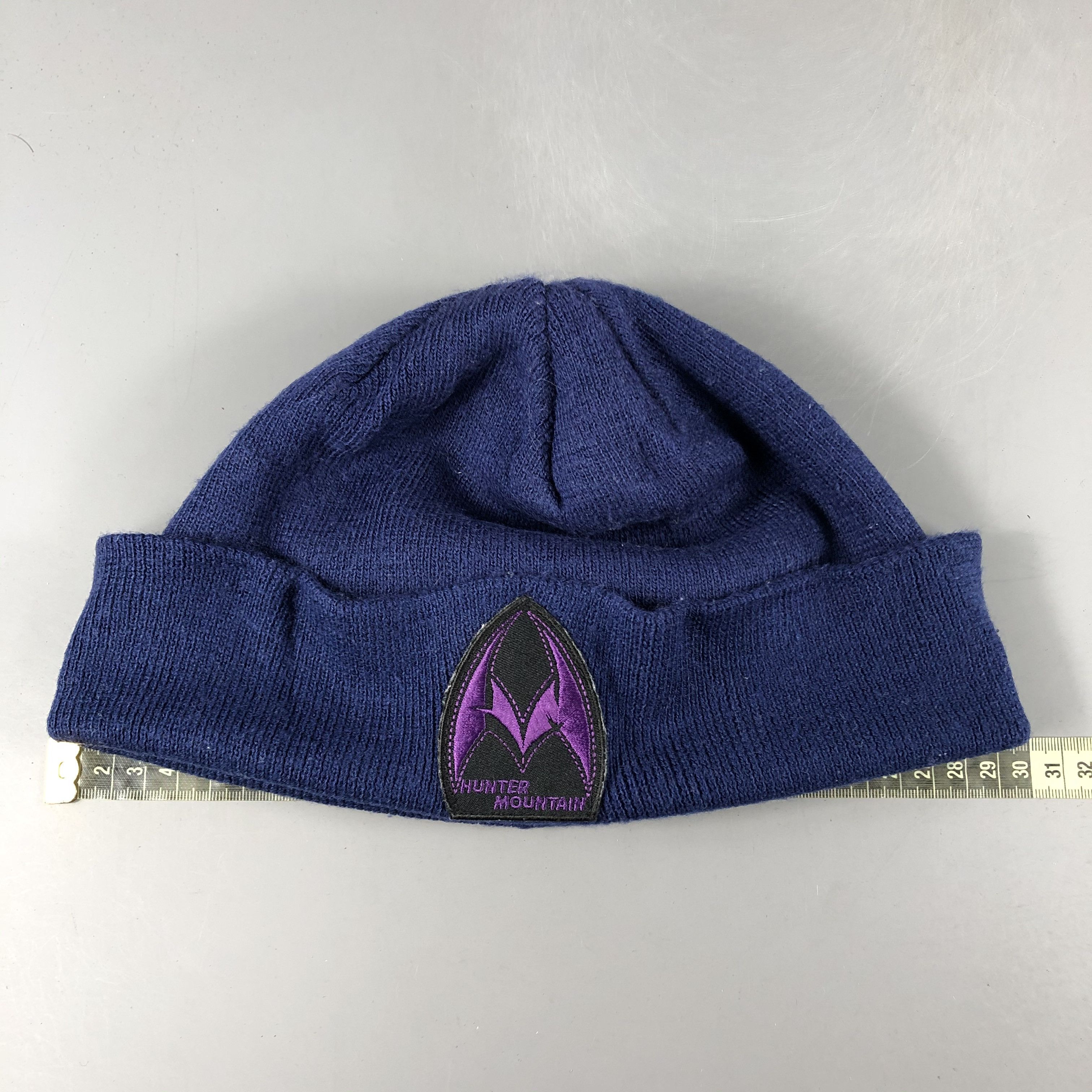 Vintage Hunter Mountain Fisherman Beanie Snow Hat Snow Cap -D1197 Size ONE SIZE - 4 Thumbnail
