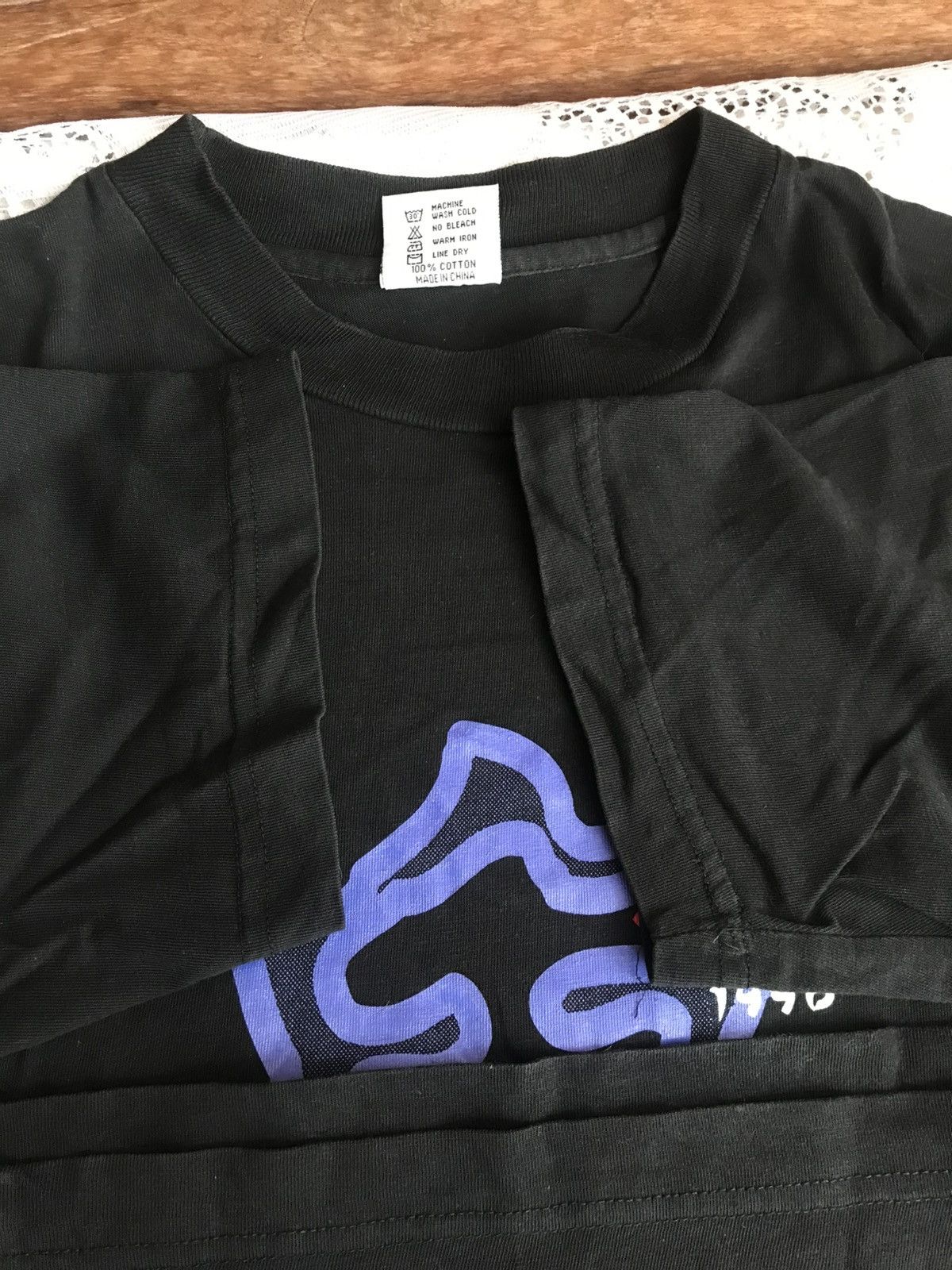 Planet Hollywood × Vintage Vintage Planet Hollywood Year of the Rat Size US L / EU 52-54 / 3 - 6 Thumbnail