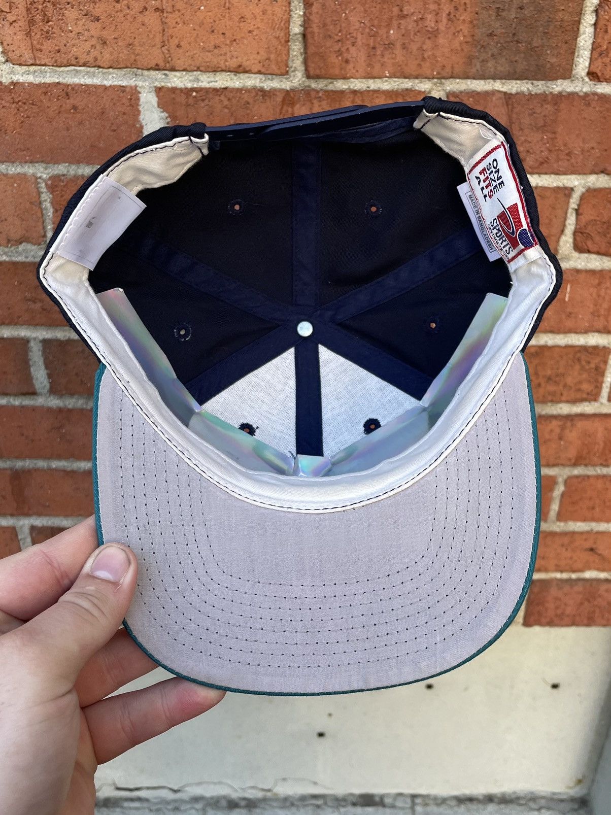 Sports Specialties VTG 90s Seattle Mariners Sports Specialties Plain Logo hat Size ONE SIZE - 8 Thumbnail