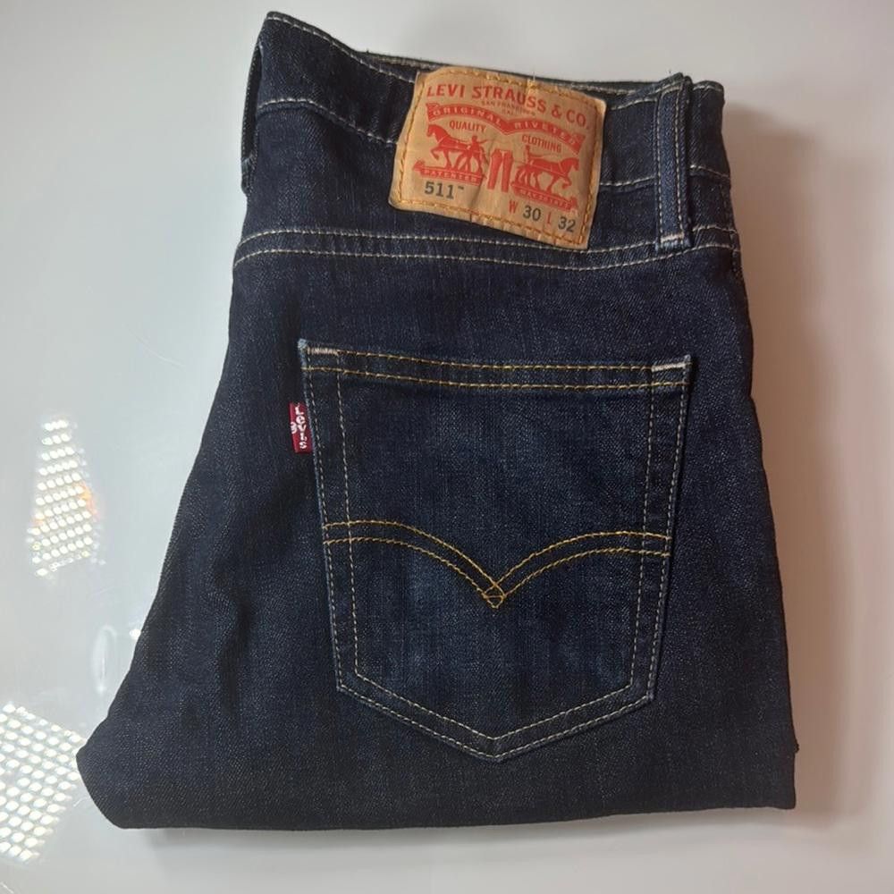 Levi's Levi's 511 cropped dark blue jeans- size 30 Size 30" / US 8 / IT 44 - 1 Thumbnail