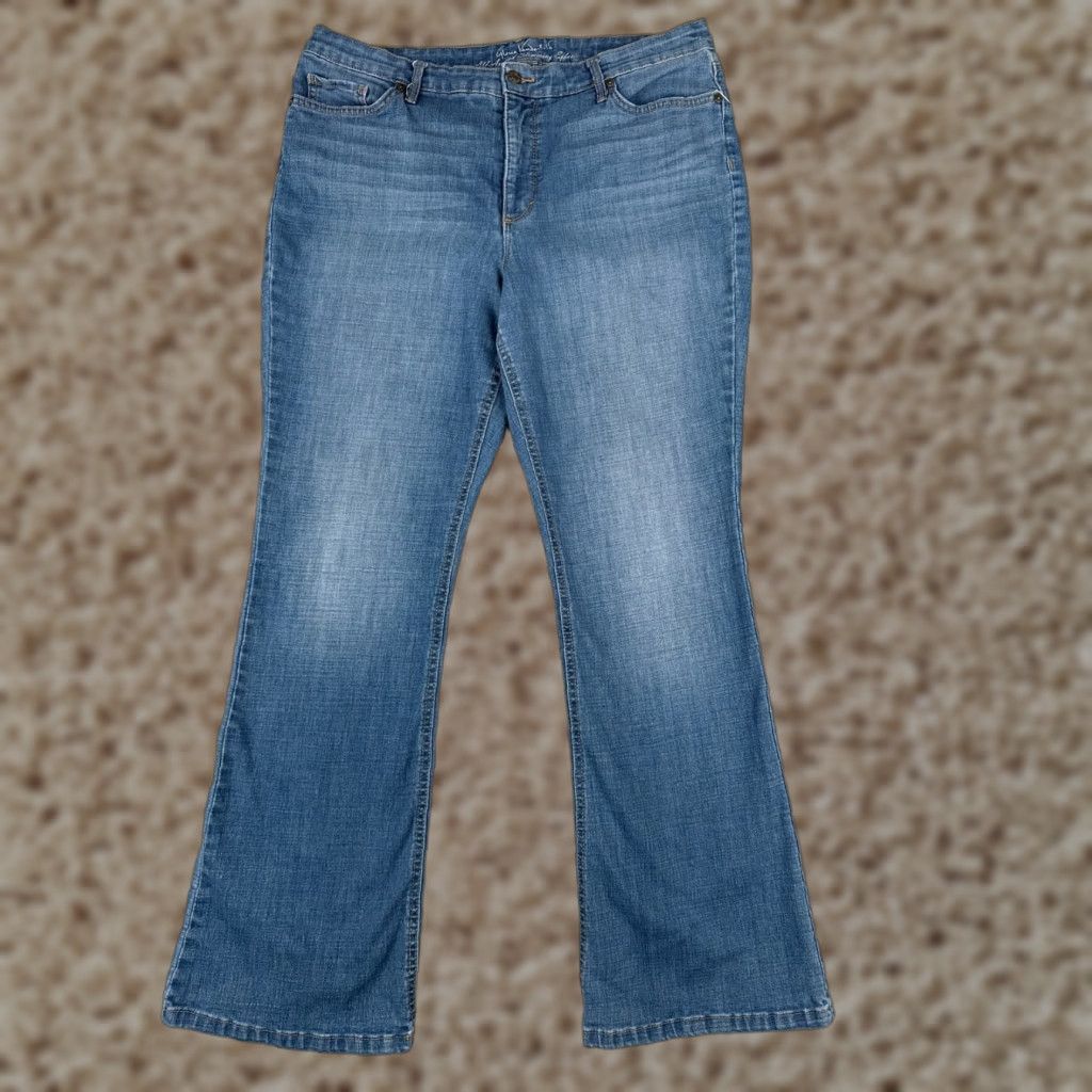 Gloria Vanderbilt Gloria Vanderbilt Jeans Women 14 Blue Denim Bootcut Cotton Blend Mid Rise 34x31 5-Pocket Amanda Size 36" / US 14 / IT 50 - 1 Thumbnail