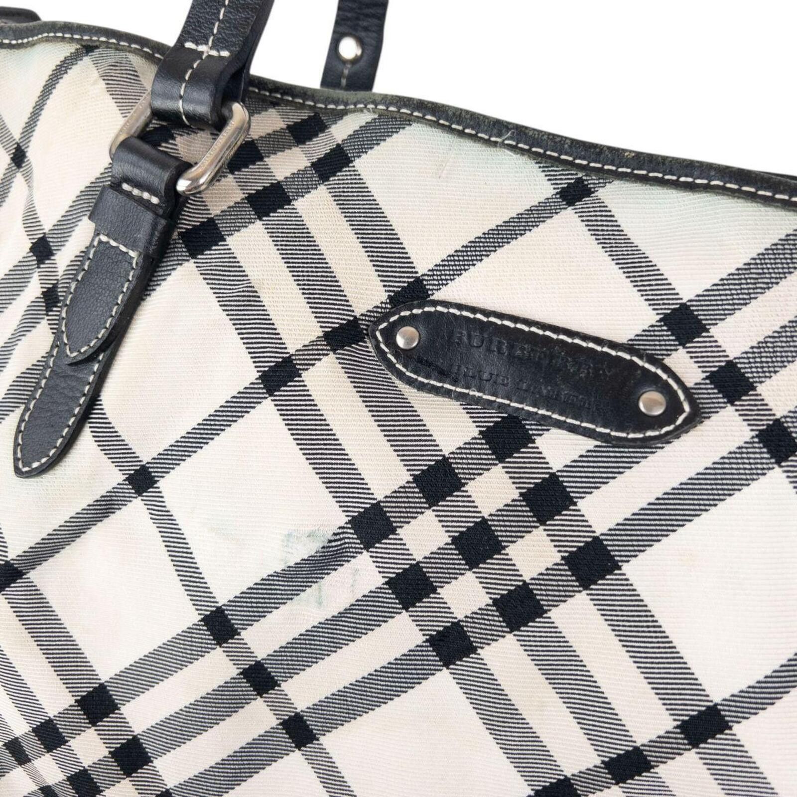 Burberry Vintage 2000s Burberry Blue Label Nova Check Shoulder Bag Size ONE SIZE - 6 Thumbnail