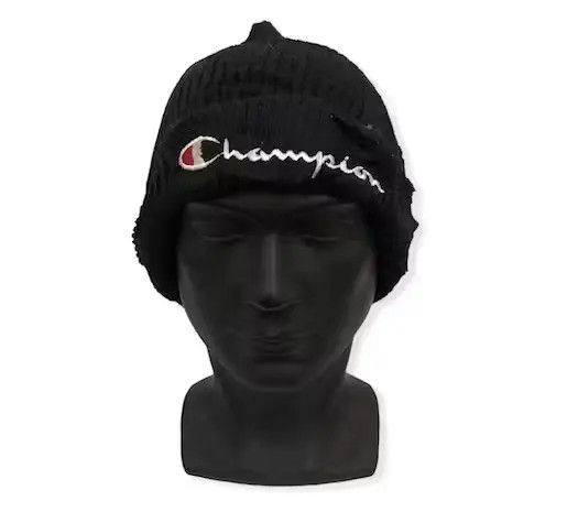 Champion Vintage Champion Spell Out Beanie Hat Size ONE SIZE - 1 Thumbnail