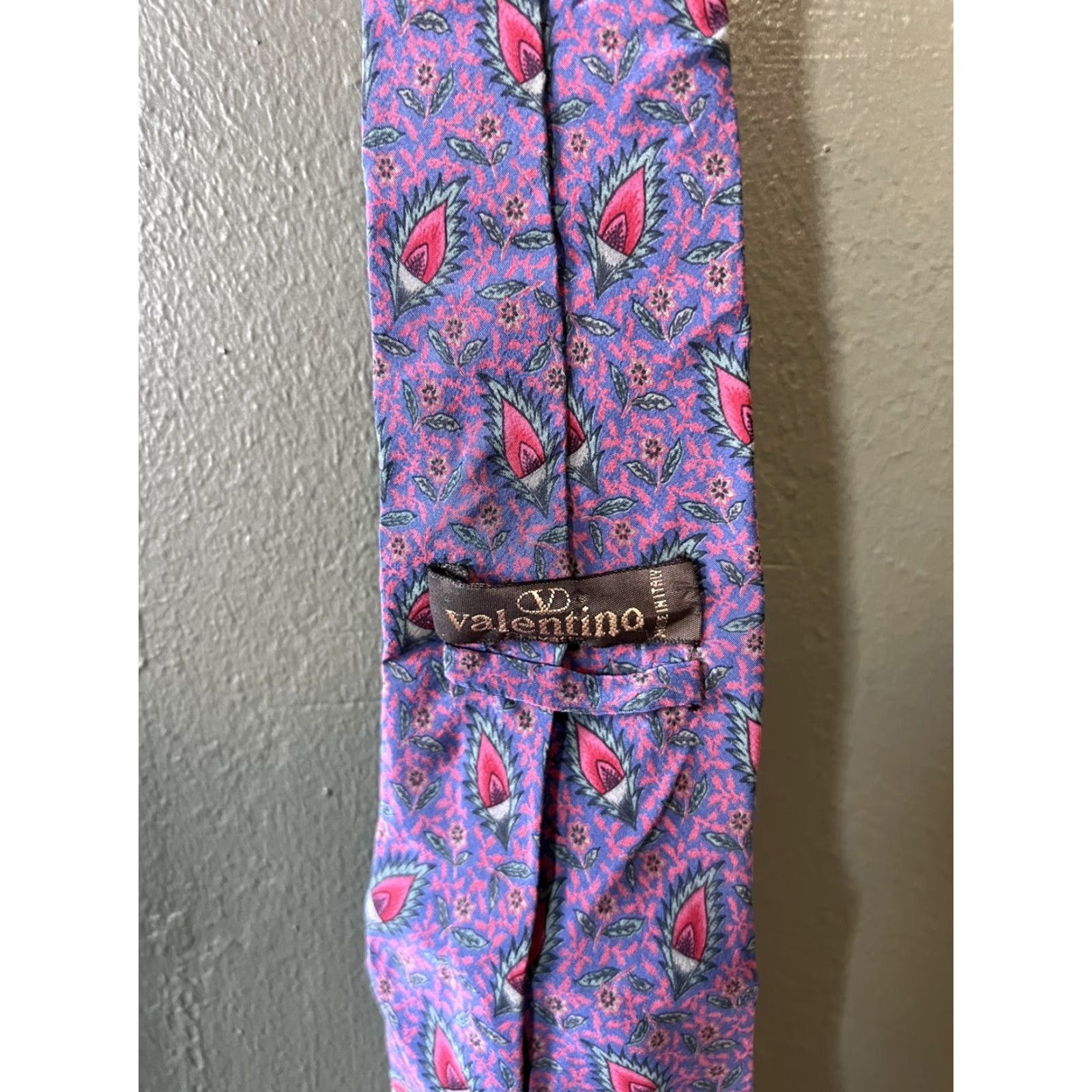 Valentino VINTAGE Valentino Mens Purple Paisley Pattern Silk Tie Size ONE SIZE - 3 Thumbnail