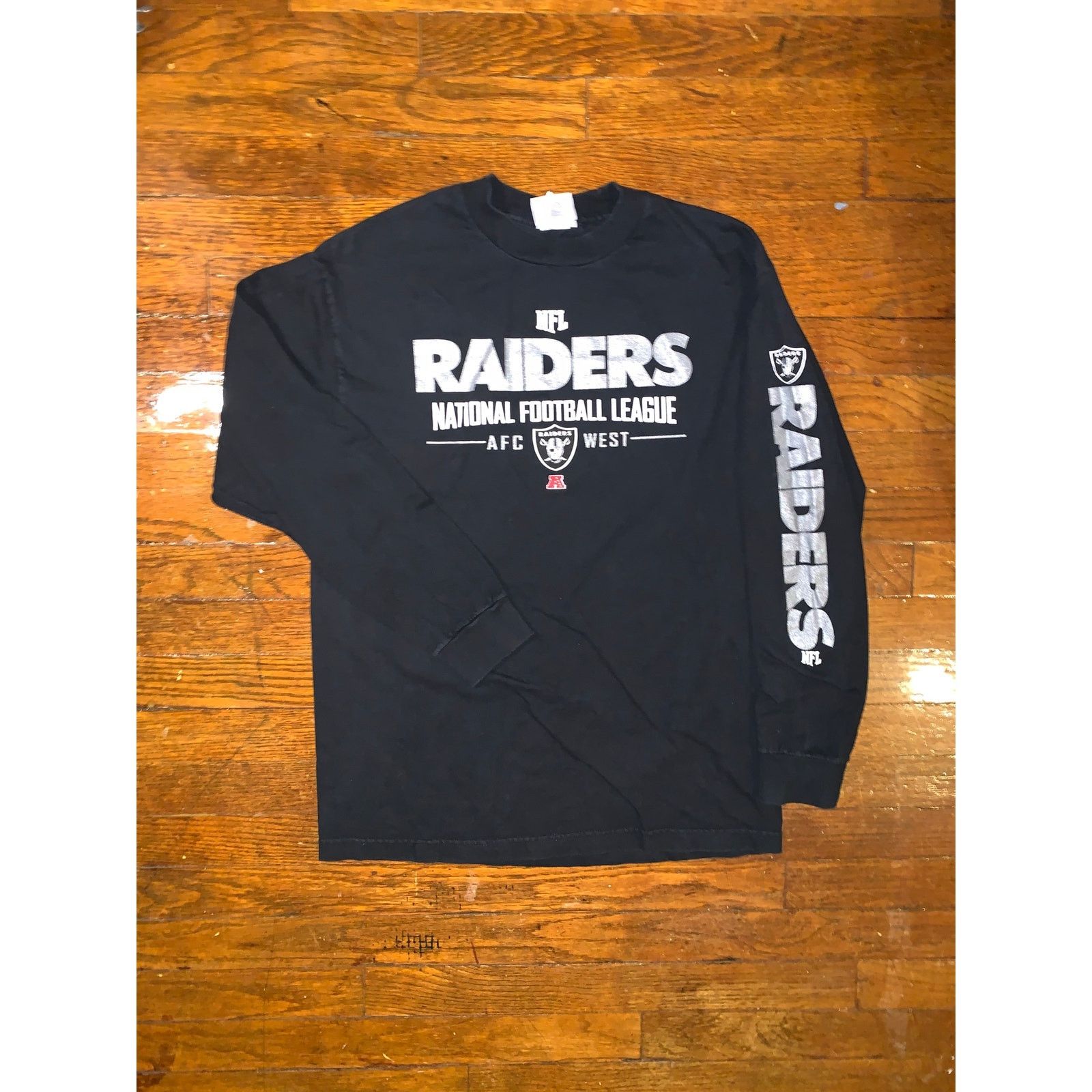 NFL Vintage Oakland Raiders NFL Long Sleeve T Shirt Black Medium Size US M / EU 48-50 / 2 - 1 Thumbnail