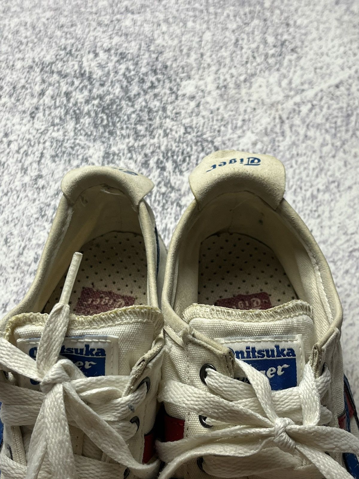 Asics Asics Onitsuka Tiger Mexico 66 Distressed Sneakers 10 Rare Size US 6 / EU 39 - 22 Thumbnail