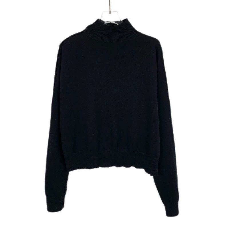 Louis Vuitton Louis Vuitton Black side-button cashmere turtleneck long-s Size S / US 4 / IT 40 - 2 Thumbnail