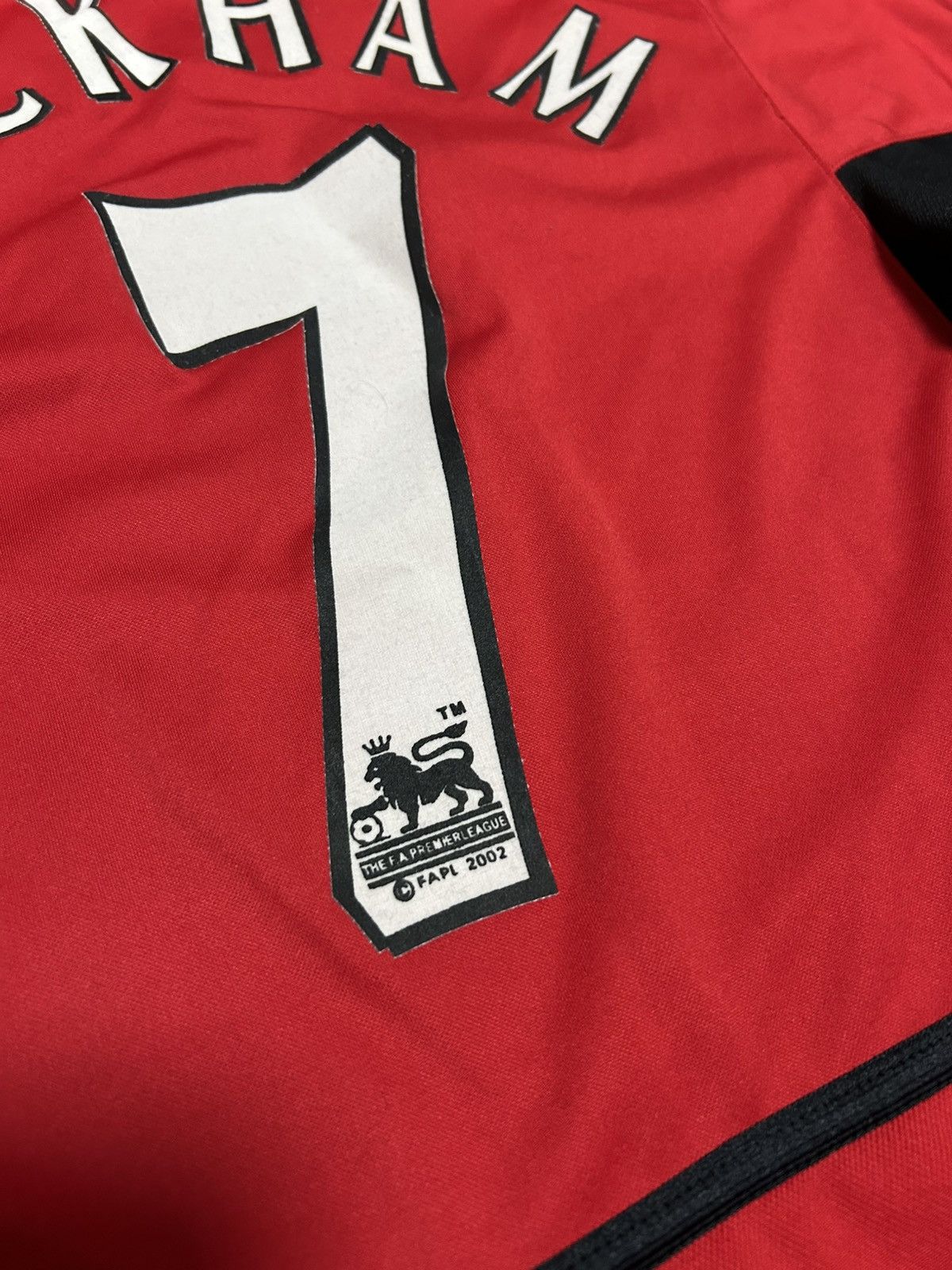 Nike MANCHESTER UNITED 2002/2004 NIKE SOCCER JERSEY #7 BECKHAM Size US S / EU 44-46 / 1 - 5 Thumbnail