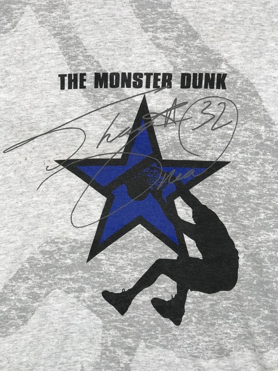 NBA × Vintage Vintage rare Shaquille ONeal master of dunk magic orlando Size US M / EU 48-50 / 2 - 3 Thumbnail