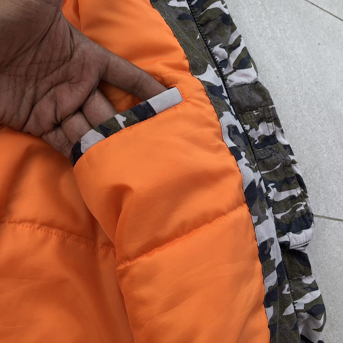 Japanese Brand VTG Divided Camo Bomber Jacket Raf Simons Archive Inspired Size US XL / EU 56 / 4 - 15 Thumbnail
