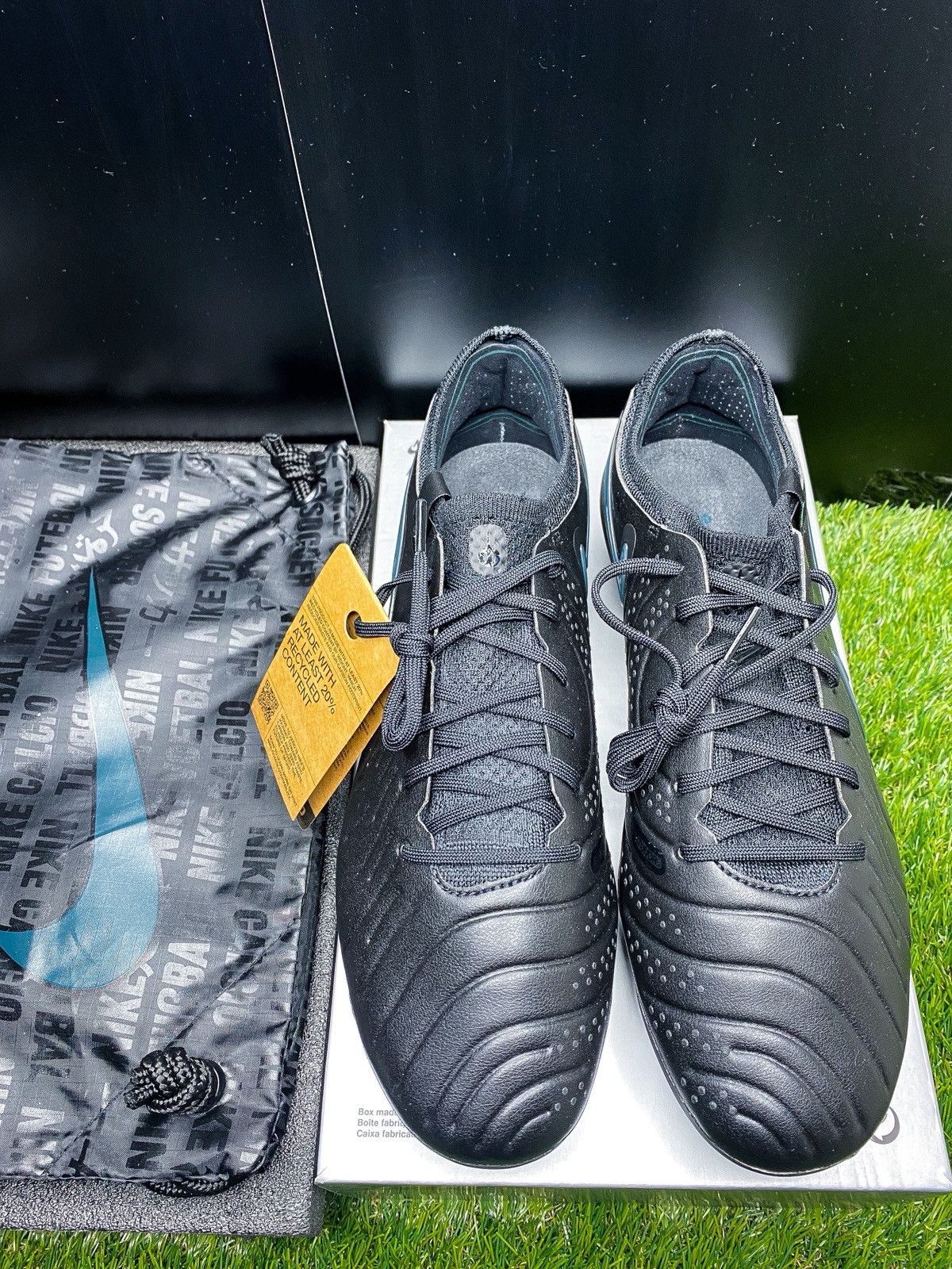 Nike Nike Tiempo Legend 10 Elite Size US 10 / EU 43 - 2 Thumbnail