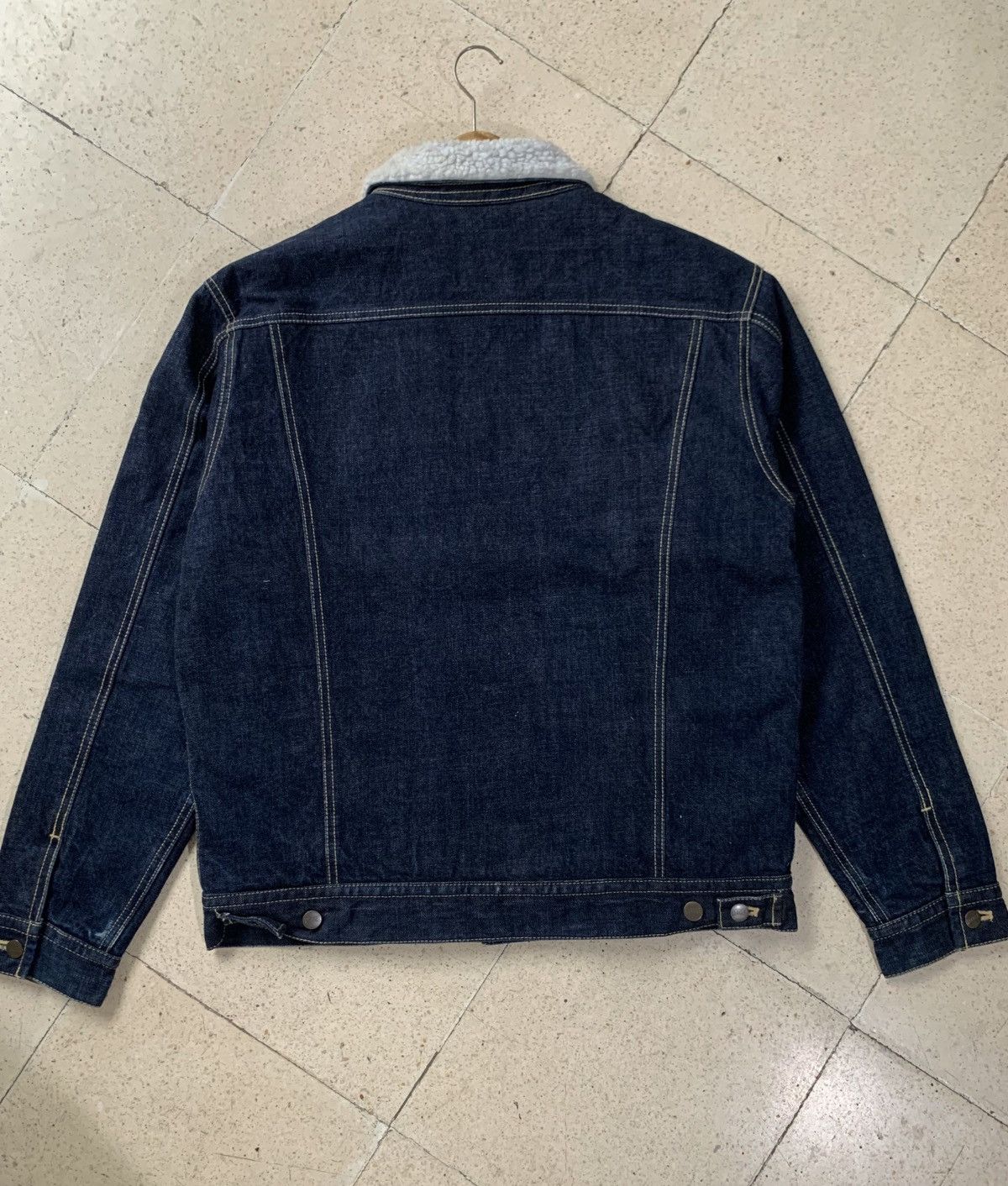 Xlarge Vintage XLarge beautiful silhouette selvedge denim jacket Size US L / EU 52-54 / 3 - 6 Thumbnail