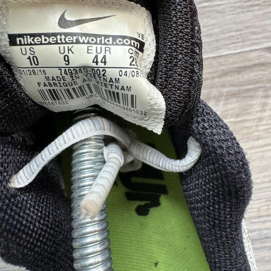 Nike NIKE • Air Zoom Pegasus 32 "Pure" (10M) Size US 10 / EU 43 - 5 Thumbnail
