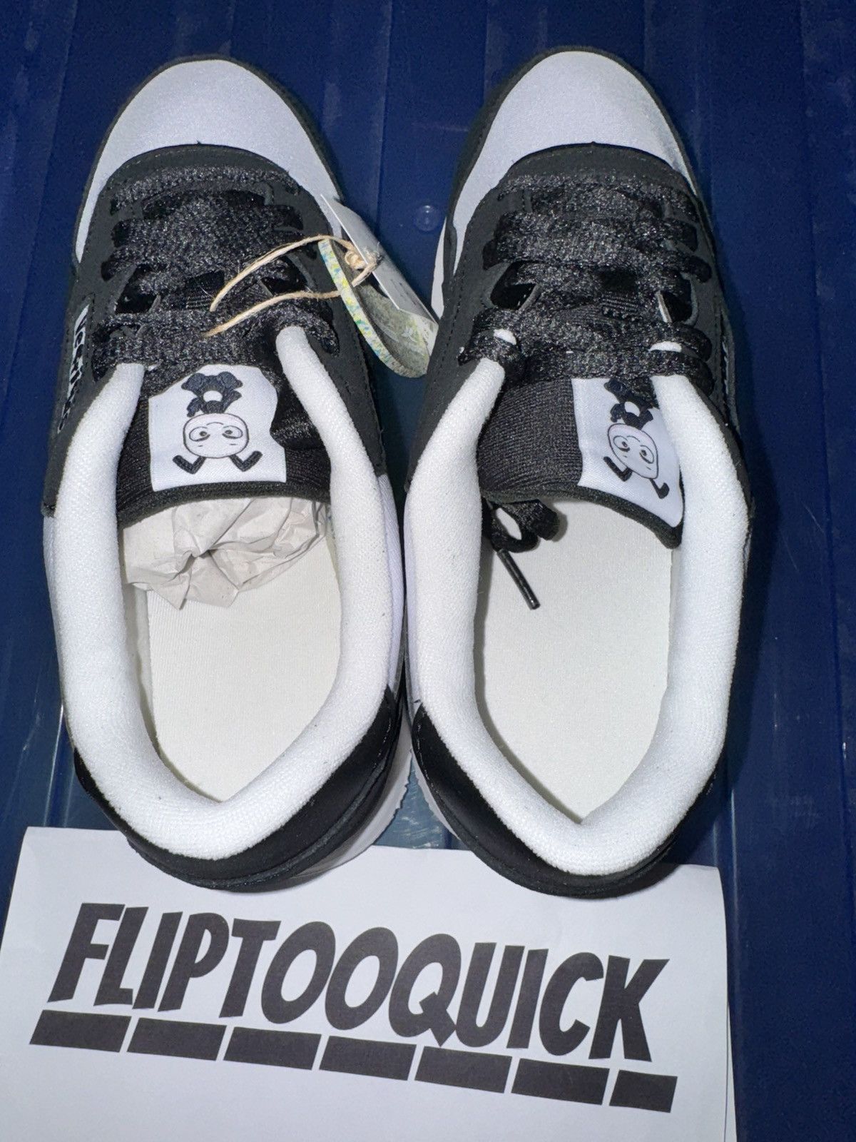 Reebok Vee Friends Gary Vee Reebok Classics Accountable Ant Size US 7 / EU 40 - 4 Thumbnail