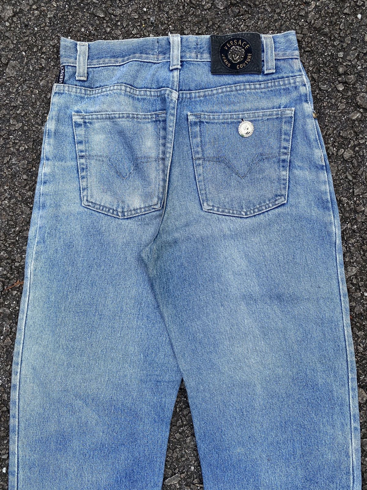 Versace × Versace Jeans Couture × Vintage 1990s - Vintage Versace Jeans Couture Washed Blue Jeans Size US 28 / EU 44 - 10 Thumbnail