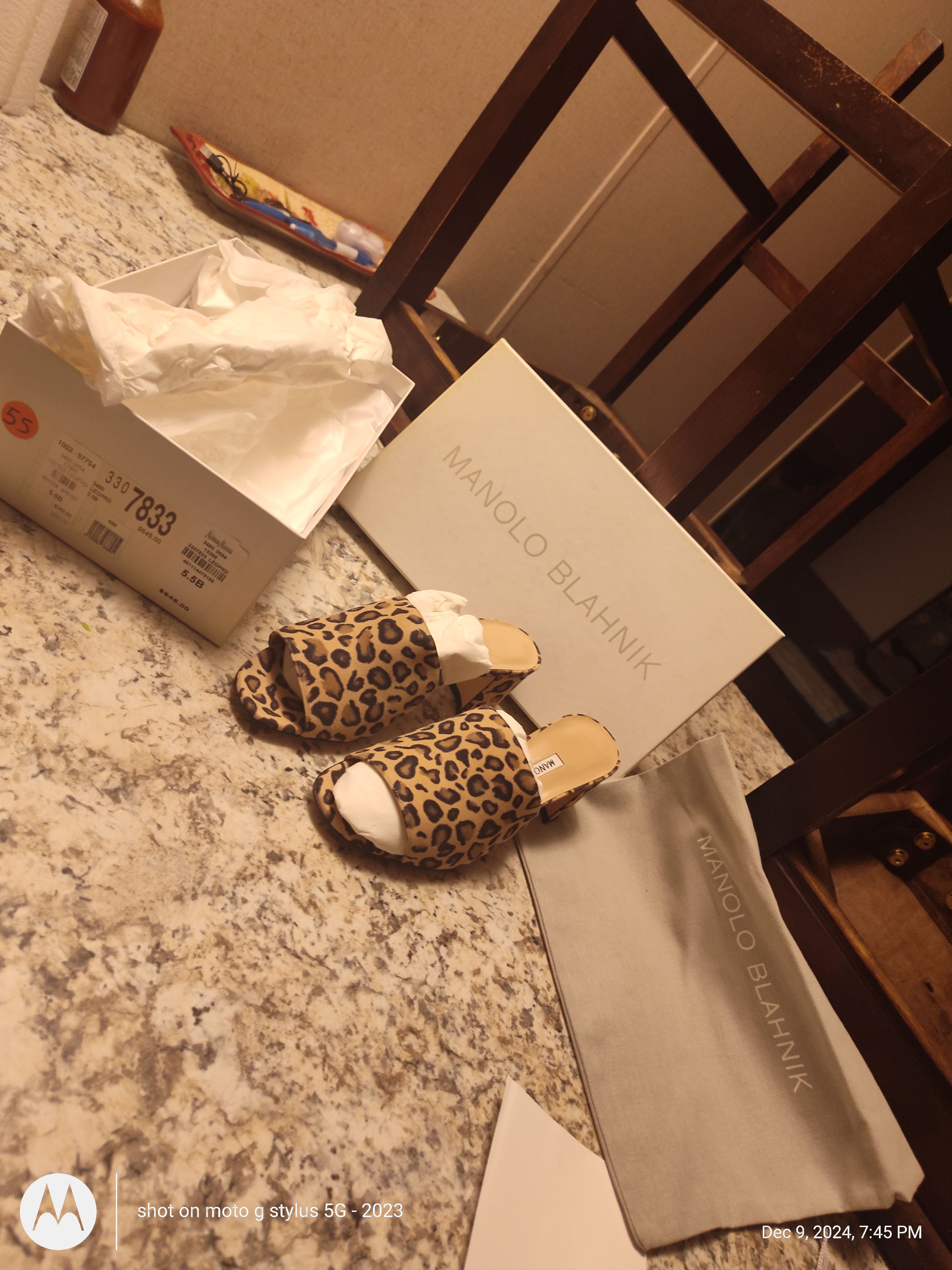 Manolo Blahnik MANOLO BLAHNIK Size US 5.5 / IT 35.5 - 6 Thumbnail