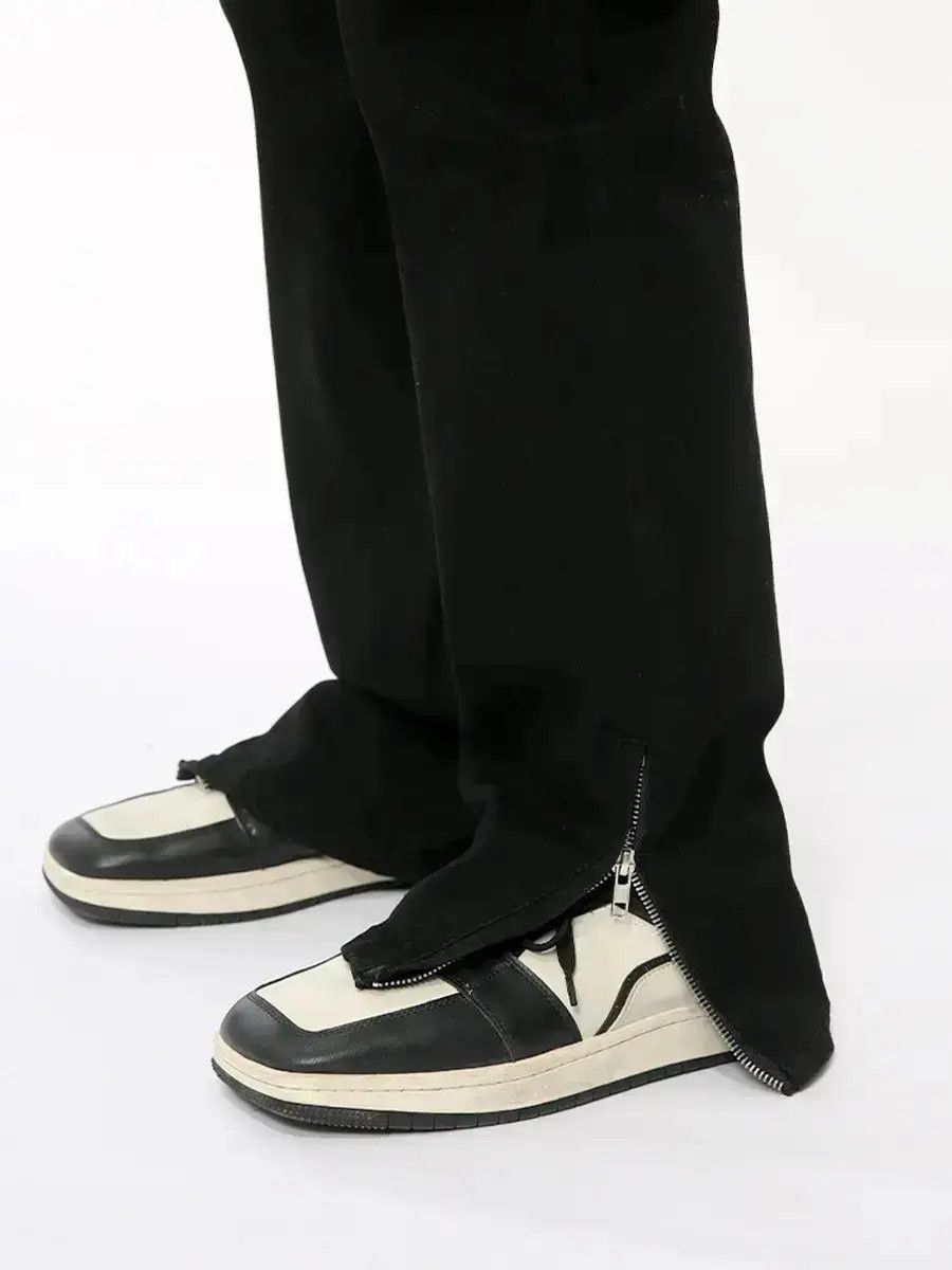 Japanese Brand Retro loose zipper micro flared jeans Size US 32 / EU 48 - 3 Thumbnail