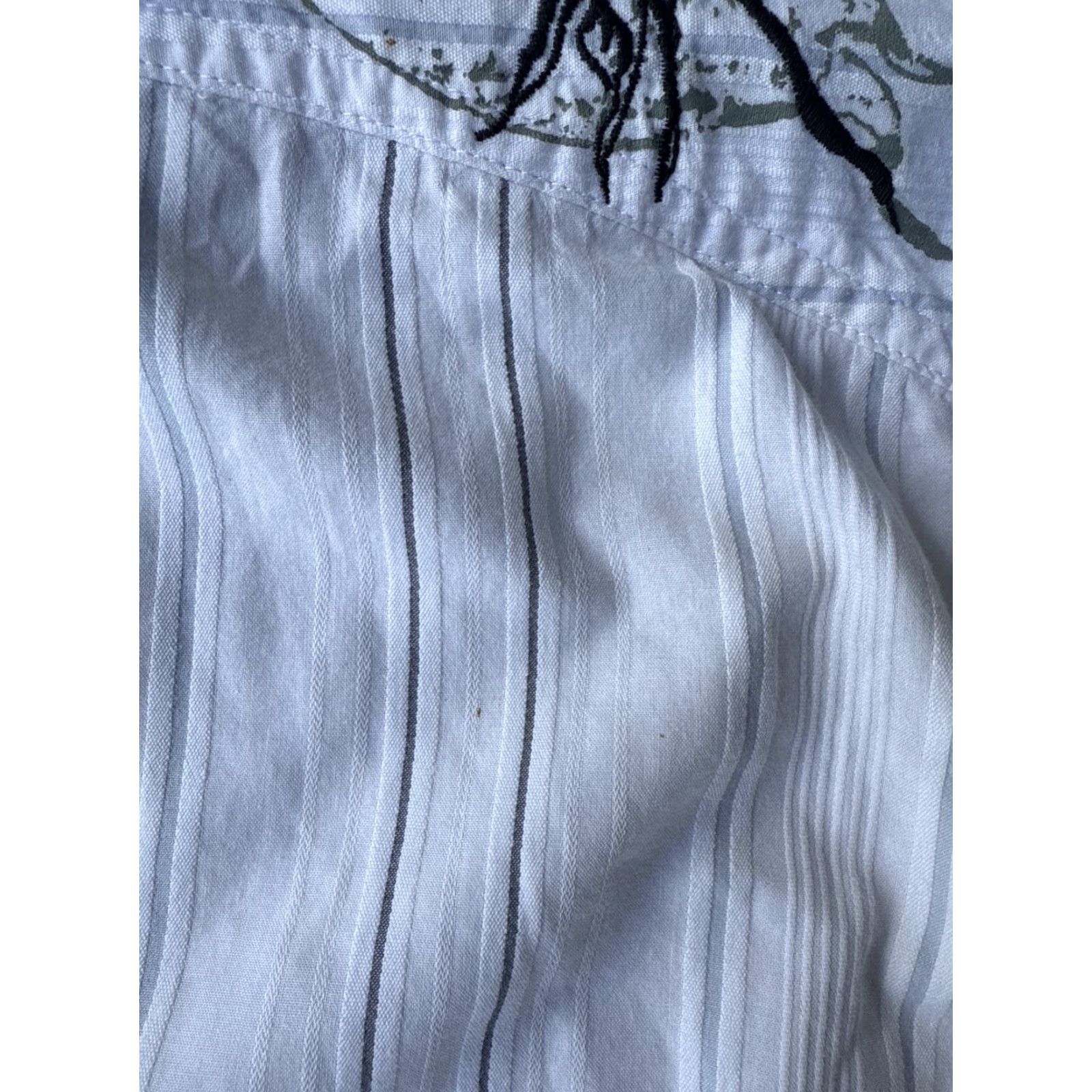 Roar VINTAGE Roar Embroidered Button Up Long Sleeve Shirt XL White Grunge Theme 80s 90s Mens Size US XL / EU 56 / 4 - 5 Thumbnail