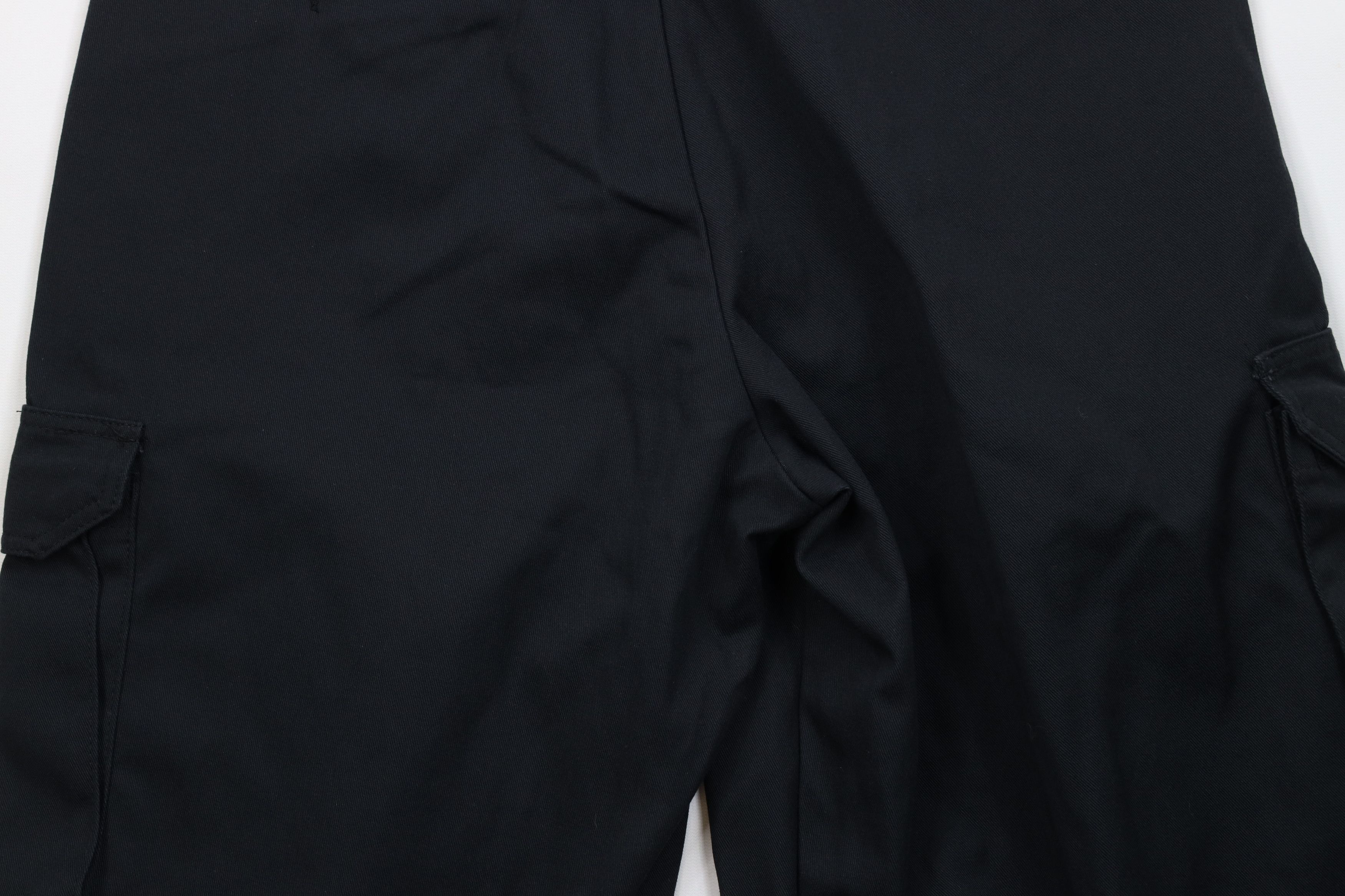 Dickies Vintage Y2K Dickies Loose Fit Cargo Shorts Black Workwear Size US 34 / EU 50 - 12 Thumbnail