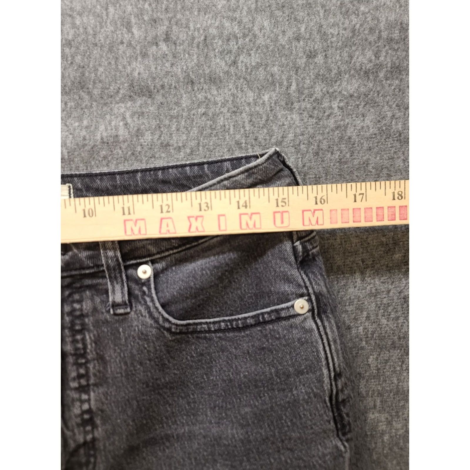 Madewell Madewell Jeans Womens 30x27 Curvy Fit Tapered Leg High Rise Mom Perfect Vintage Denim Black 5-Pocket 1990s Bohemian Grunge Mens? Size 30" / US 8 / IT 44 - 4 Thumbnail