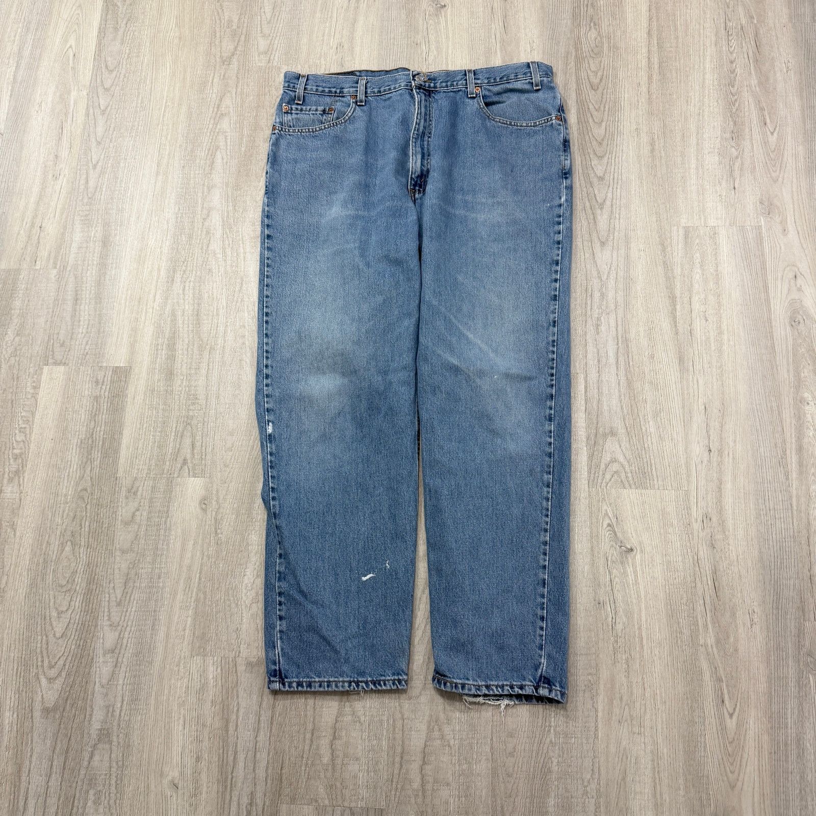 Levi's Vintage Levis 505 Regular Fit Straight Leg Jeans Men's 42x32 Size US 42 / EU 58 - 1 Thumbnail
