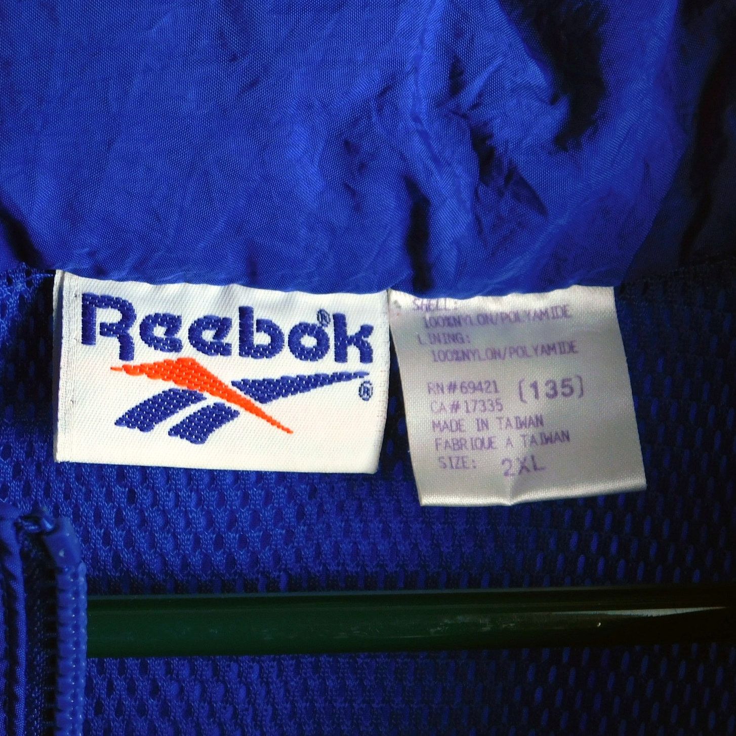 Reebok 90s Reebok Windbreaker Size 2XL Blue Shoulder Logo Kamikaze Size US XXL / EU 58 / 5 - 3 Thumbnail