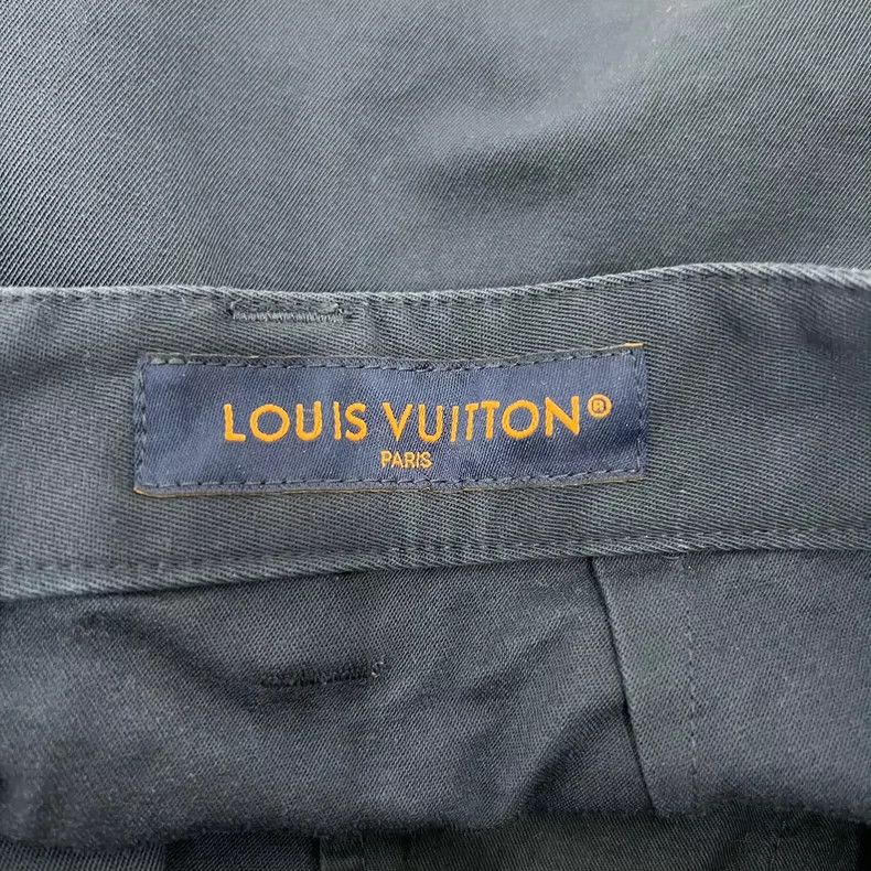 Louis Vuitton Louis Vuitton Pin-embroidered navy overalls pants Size US 44 / EU 60 - 5 Thumbnail