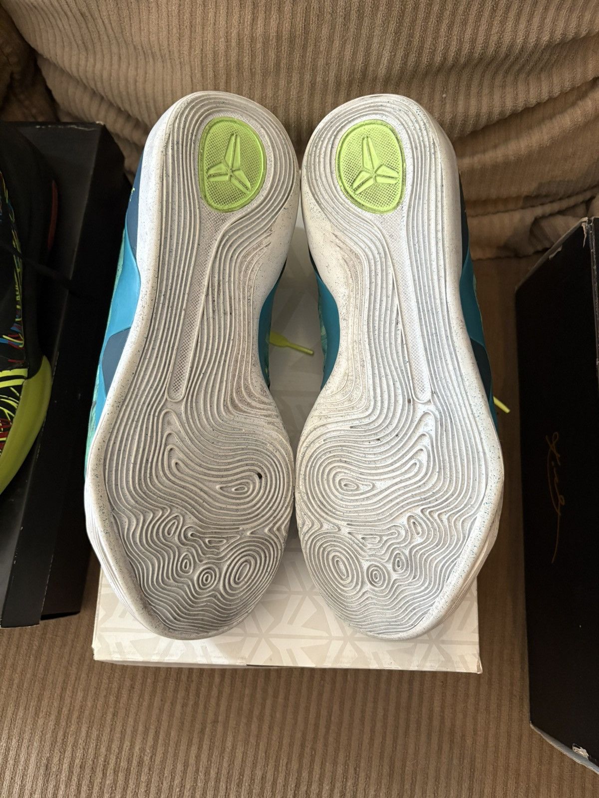 Nike Nike Kobe 9 Easter Size 11.5 Size US 11.5 / EU 44-45 - 5 Thumbnail
