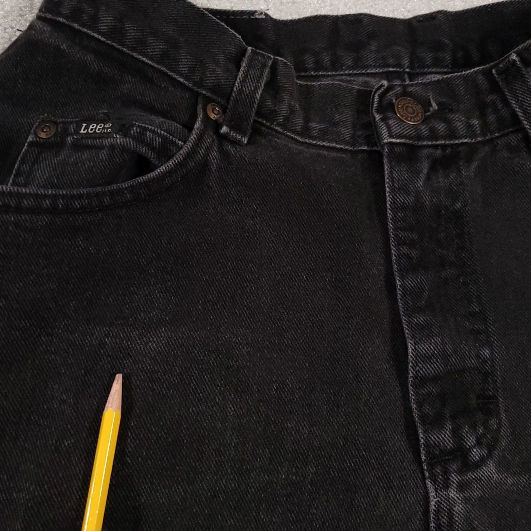 Lee VINTAGE Lee High Rise Denim Mom Jeans Women's 10 Tapered Black USA Made Shirt Size 32" / US 10 / IT 46 - 7 Thumbnail
