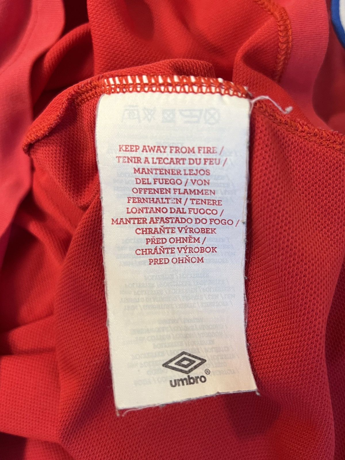 Umbro × Vintage England Away football Umbro T-shirt 2004/2006 Size US S / EU 44-46 / 1 - 3 Thumbnail