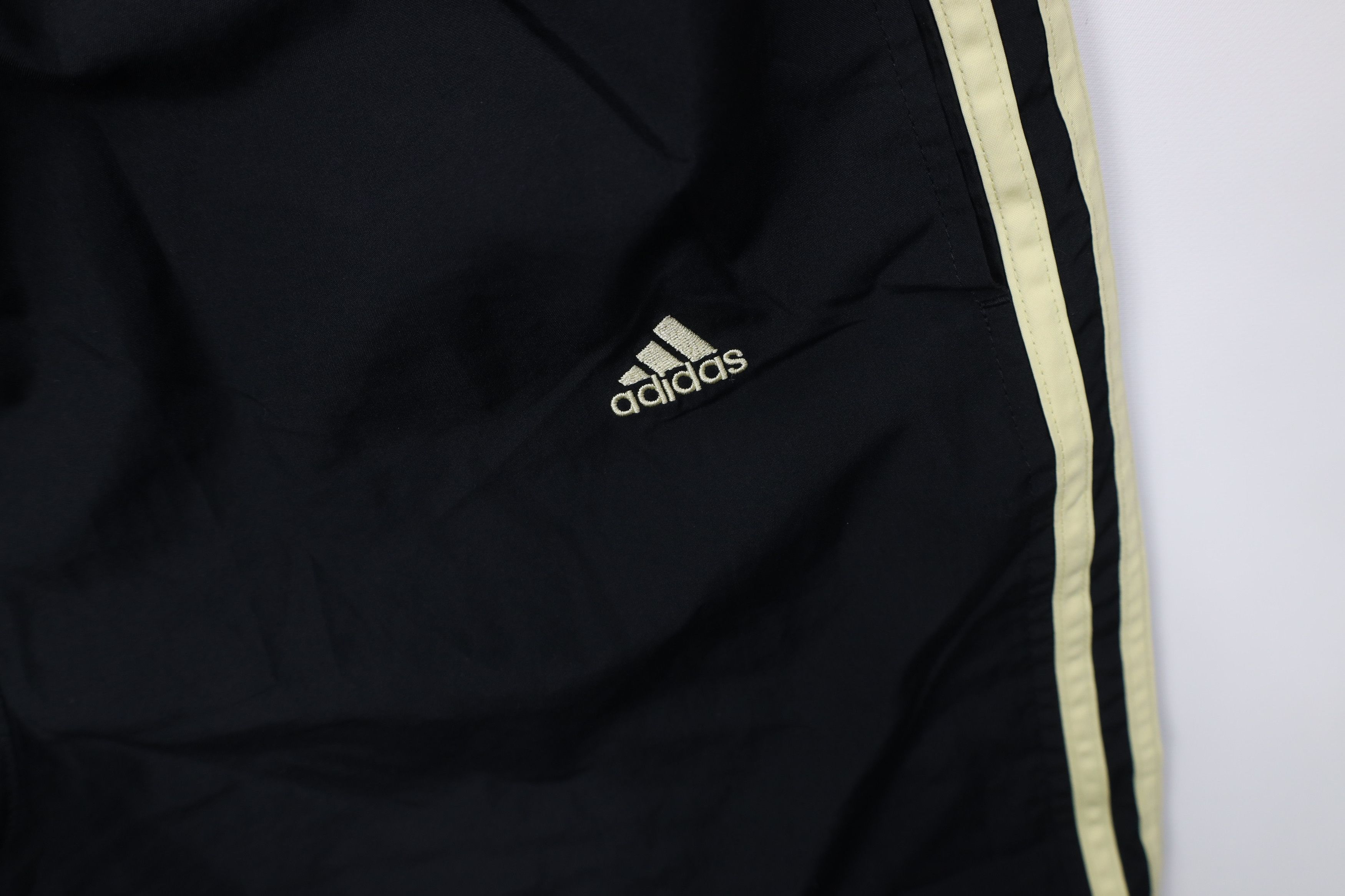 Adidas Vintage Y2K Adidas Striped Lined Wide Leg Windbreaker Pants Size 30" / US 8 / IT 44 - 6 Thumbnail