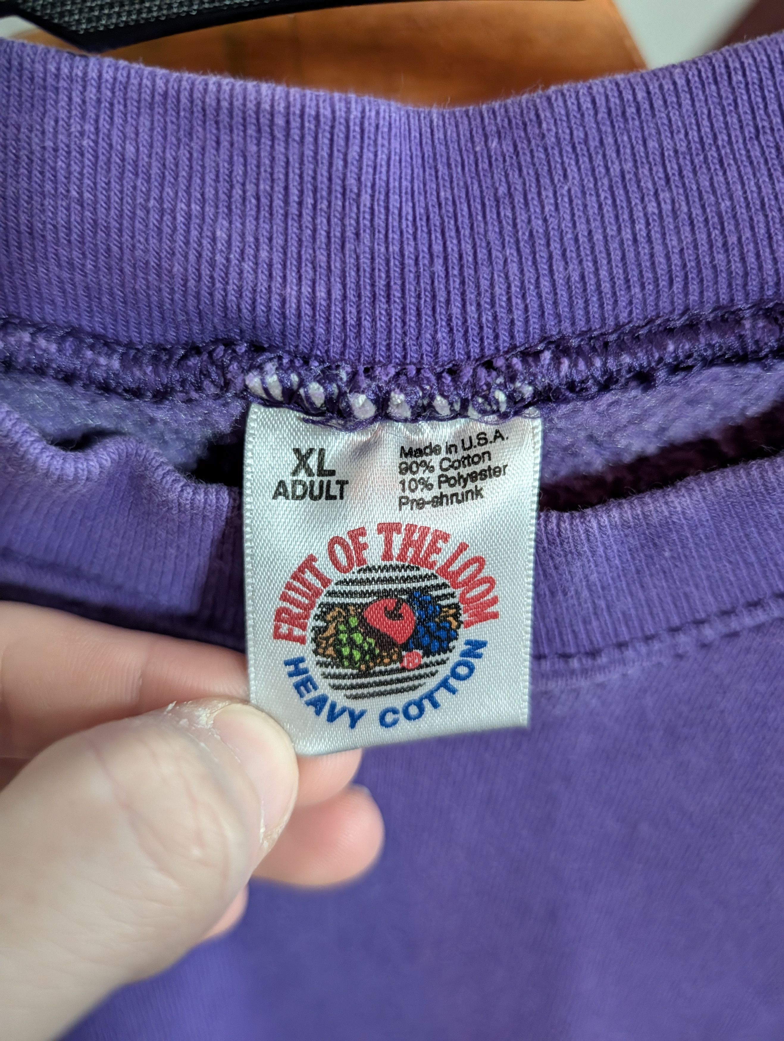 Fruit Of The Loom VTG 90s Mohegan Sun casino purple heavy cotton swtshirt Size US XL / EU 56 / 4 - 11 Thumbnail