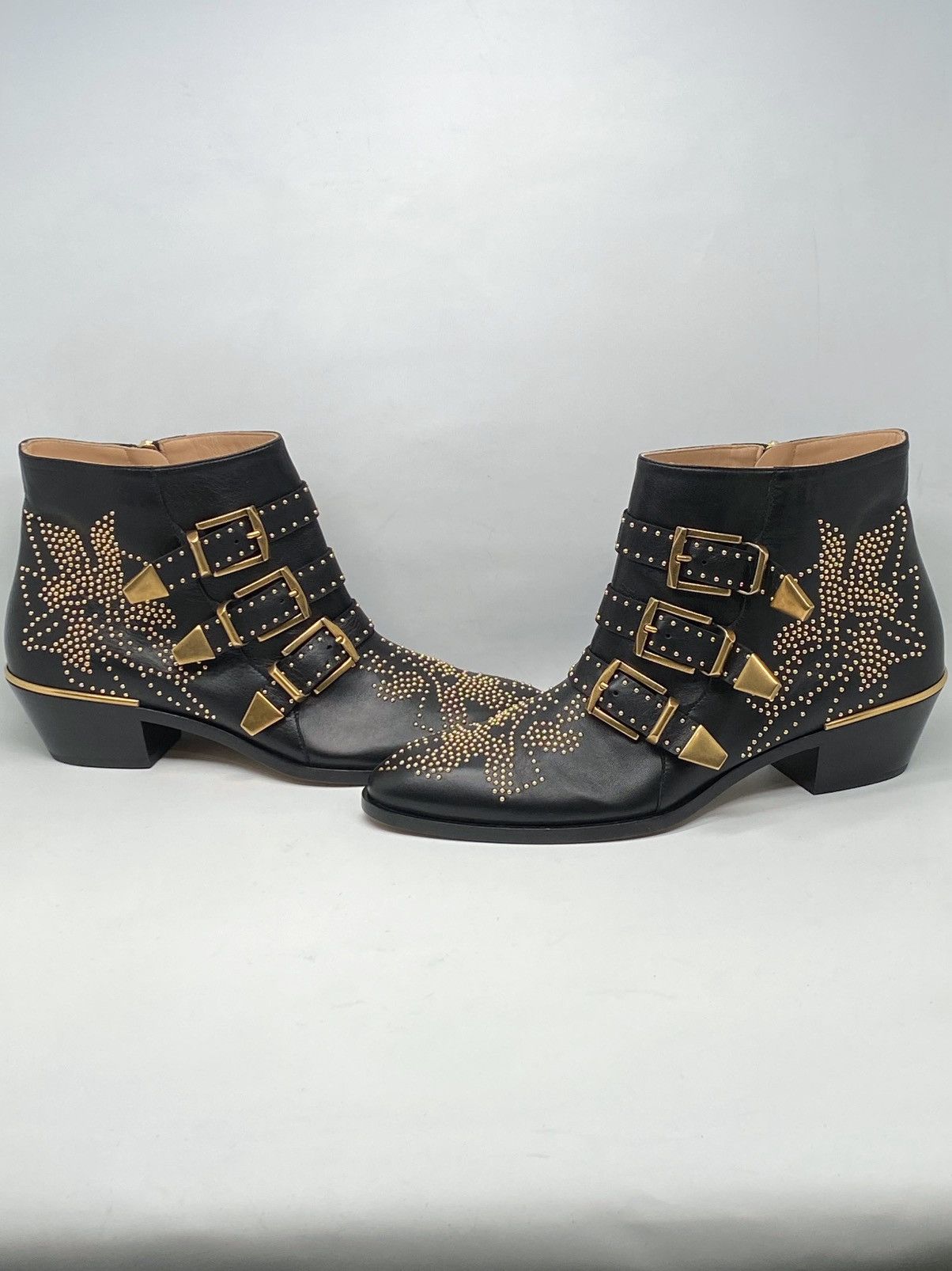 Chloe Chloe Susanna Pointed-Toe Studded Booties size 40 Size US 10 / IT 40 - 4 Thumbnail