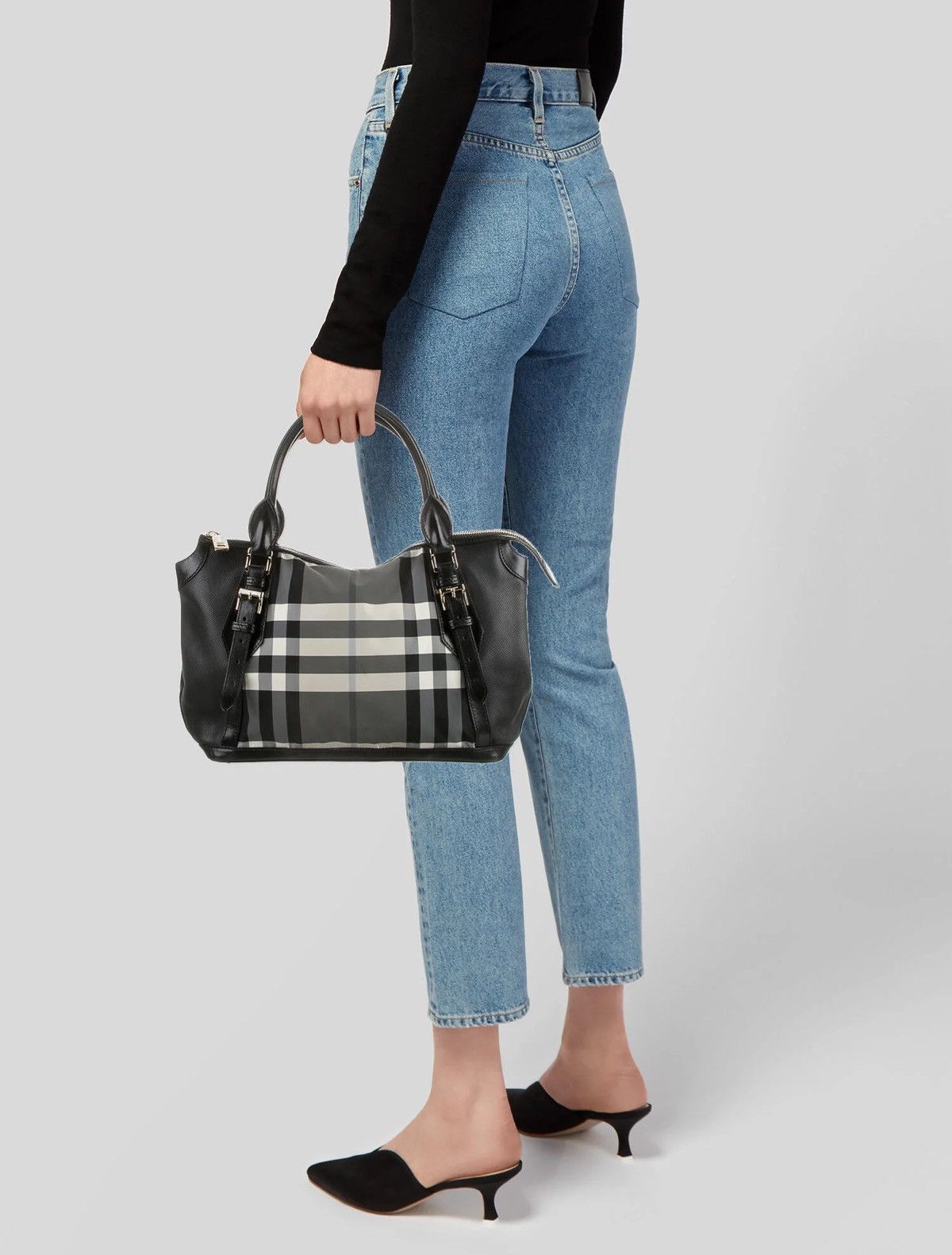 Burberry BURBERRY Beat Check Medium Ellers Bag Size ONE SIZE - 2 Thumbnail