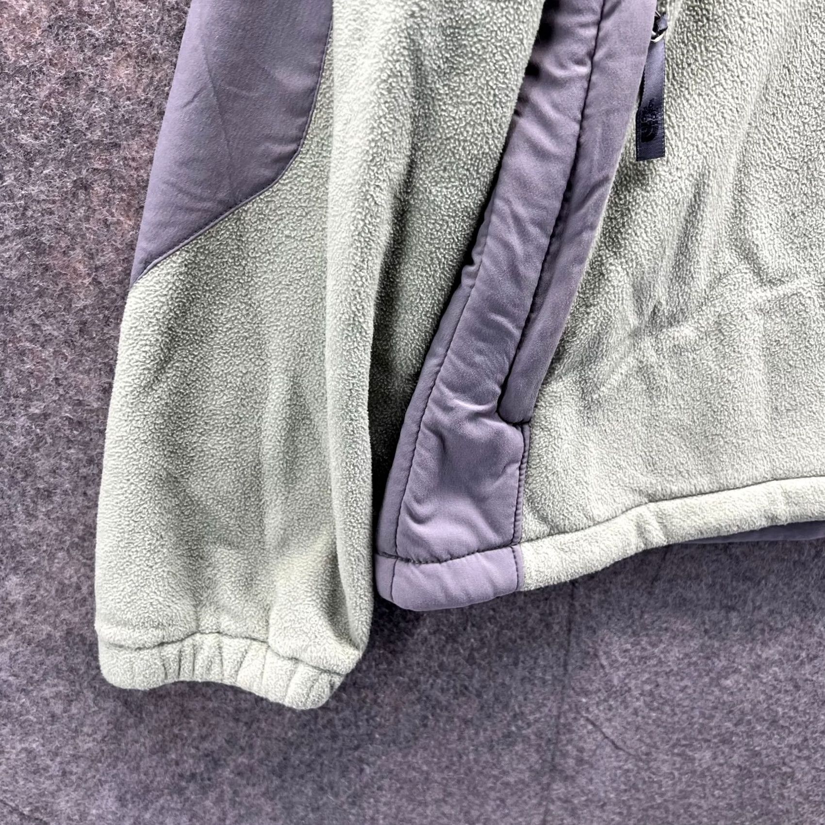 The North Face VINTAGE The North Face Jacket Womens Large Green Fleece Denali Size L / US 10 / IT 46 - 6 Thumbnail