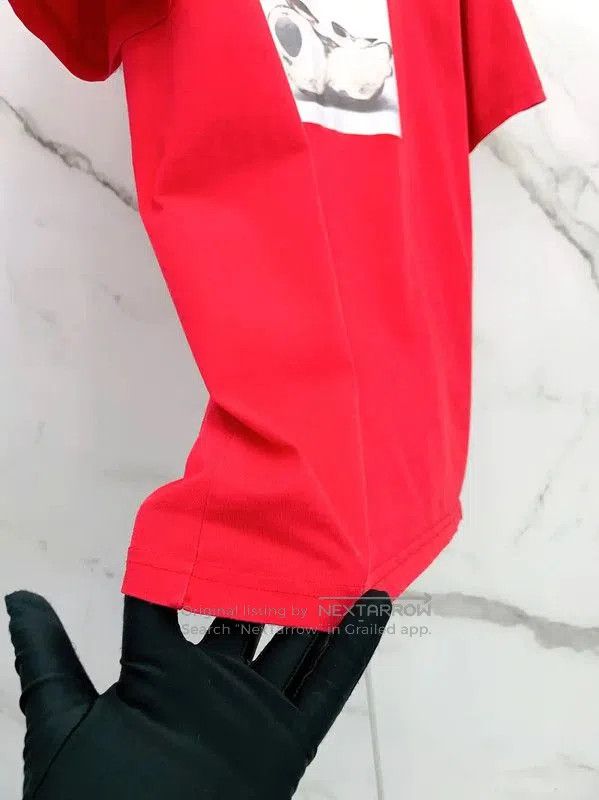 Burberry Burberry Red Cotton T-Shirt with Graphics. Size M / US 6-8 / IT 42-44 - 5 Thumbnail