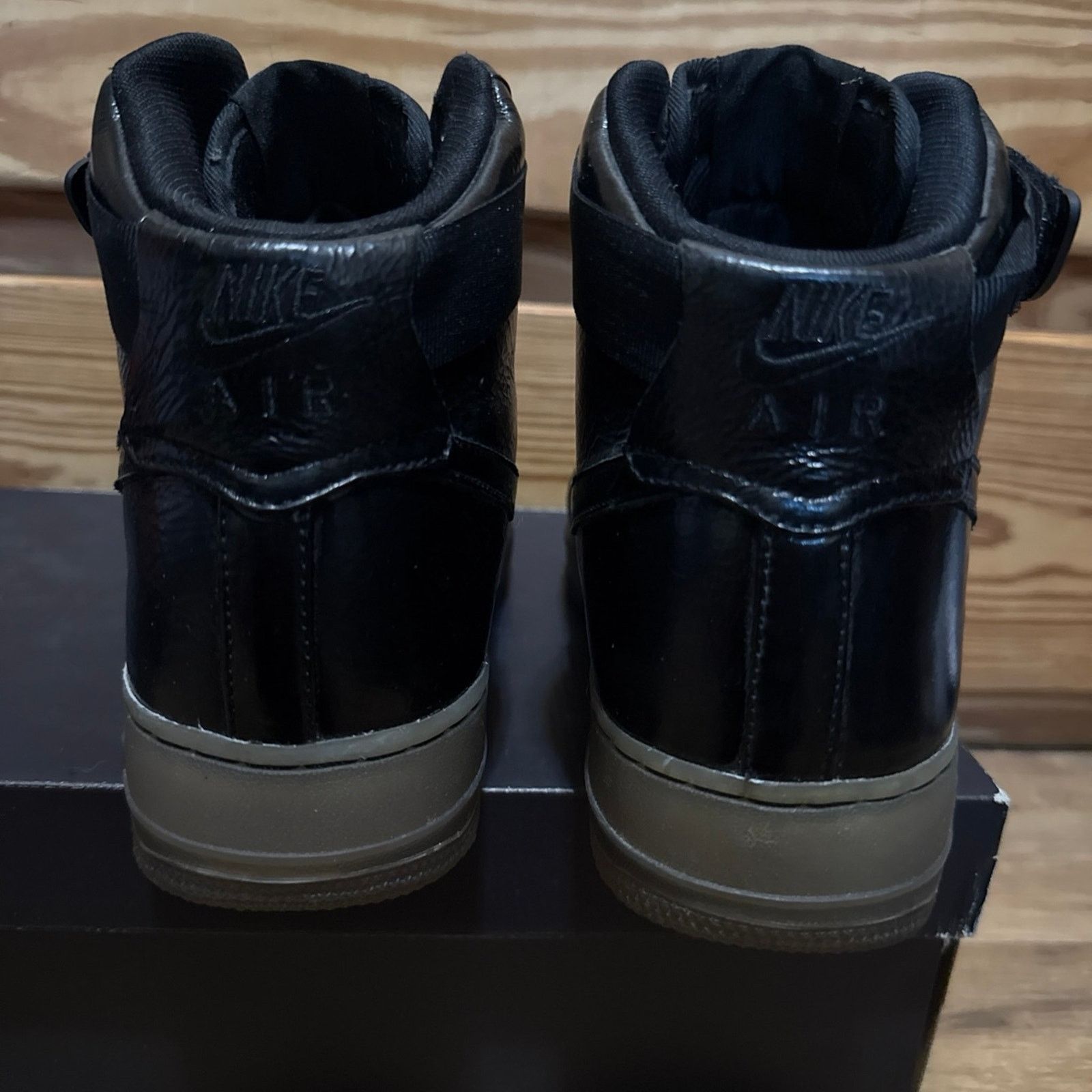Nike 2011 Nike Air Force 1 High Premium LE Crackle Patent Black Size US 10 / EU 43 - 4 Thumbnail