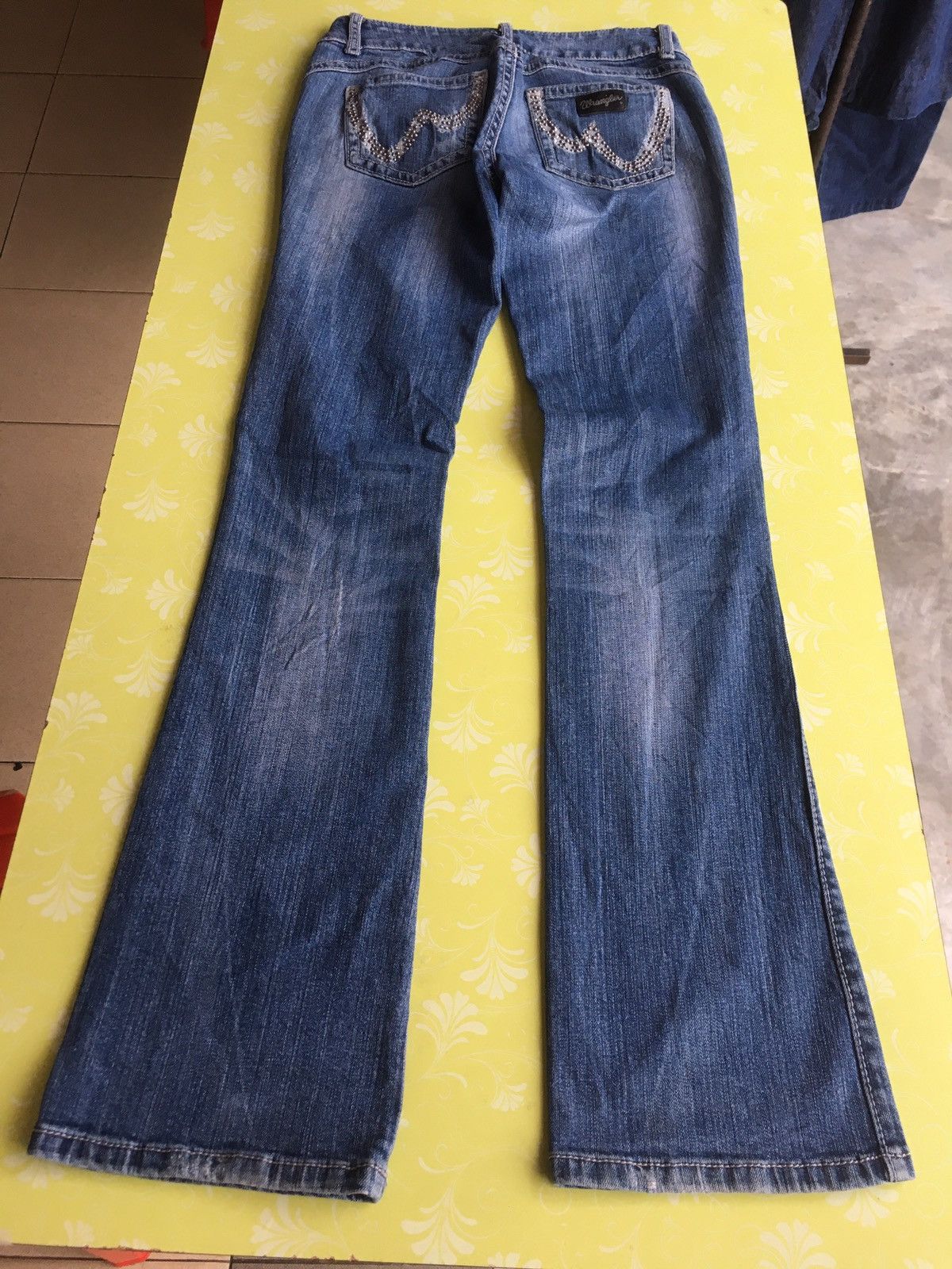 Wrangler Wrangler flare ultra low rise Size 30" / US 8 / IT 44 - 2 Thumbnail