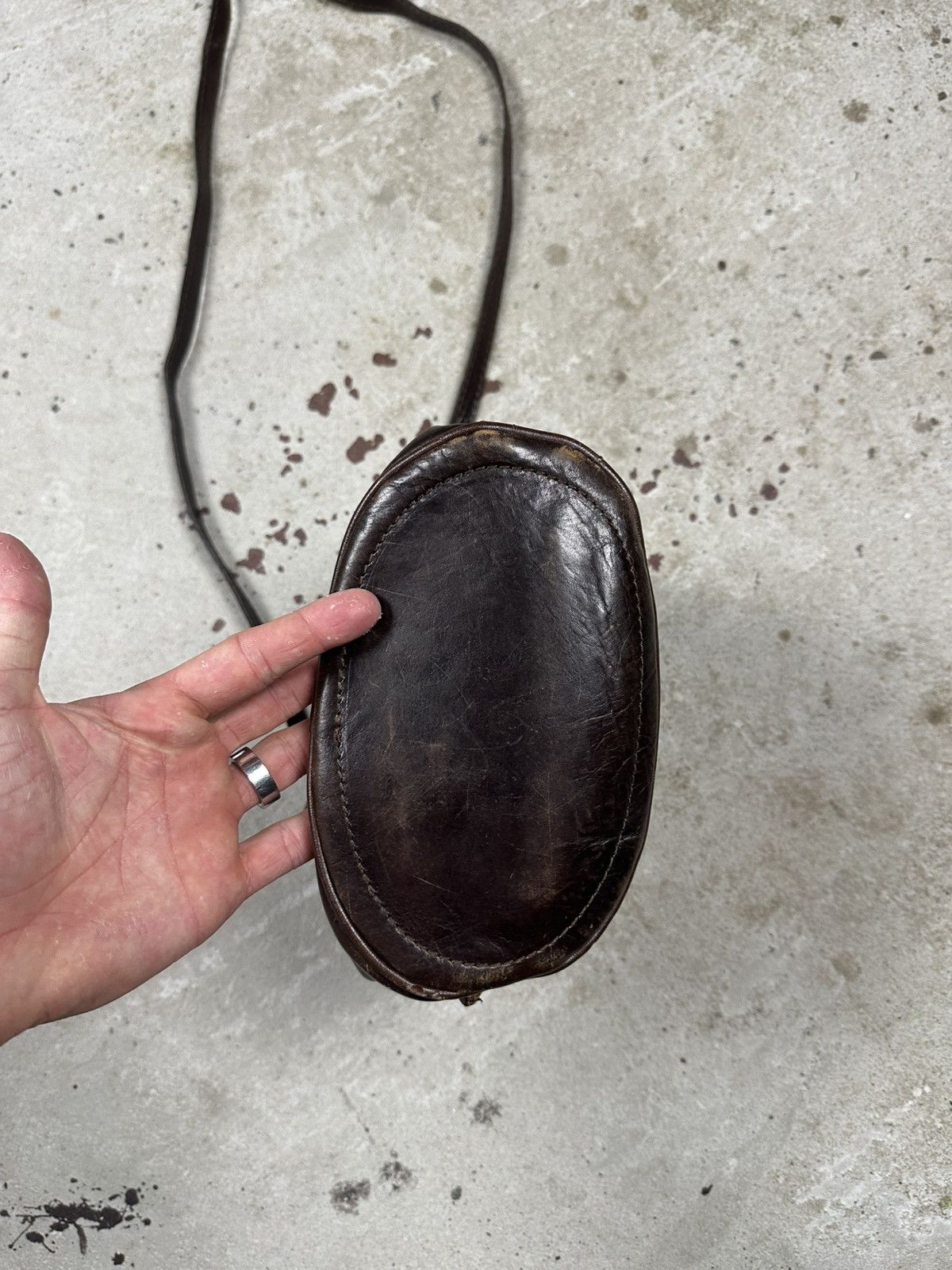 Japanese Brand Vintage 90s Brown Genuine Leather Messenger Crossbody Bag Size ONE SIZE - 8 Thumbnail