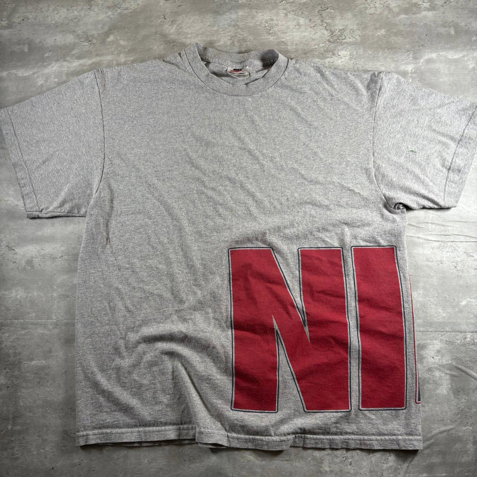 Nike Vintage Nike AOP Tshirt Size US L / EU 52-54 / 3 - 3 Thumbnail