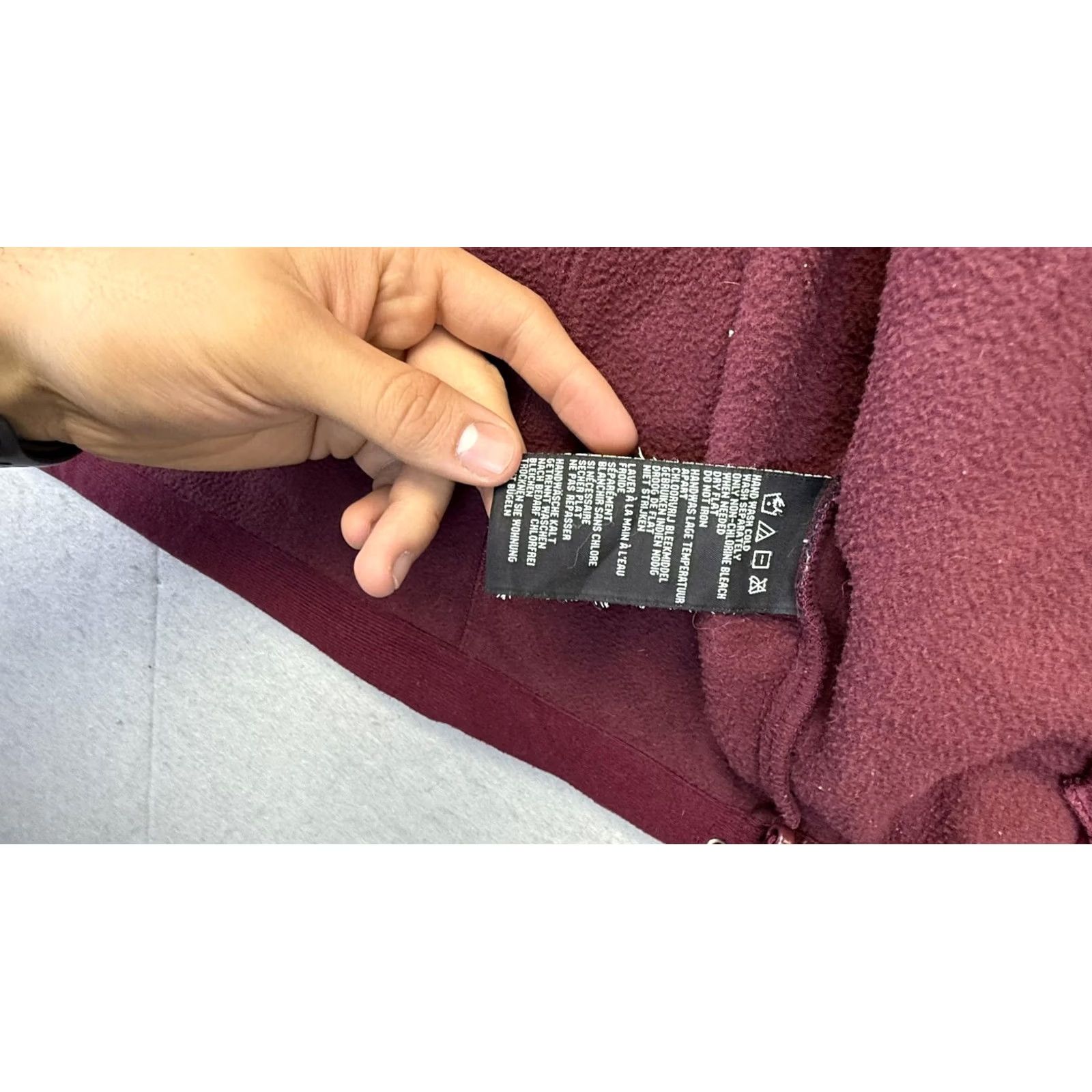 Harley Davidson VINTAGE Harley-Davidson Jacket Womens 2XL Burgundy Fleece Full Zip Spell Out Motorcycle Size XXL / US 16-18 / IT 52-54 - 6 Thumbnail