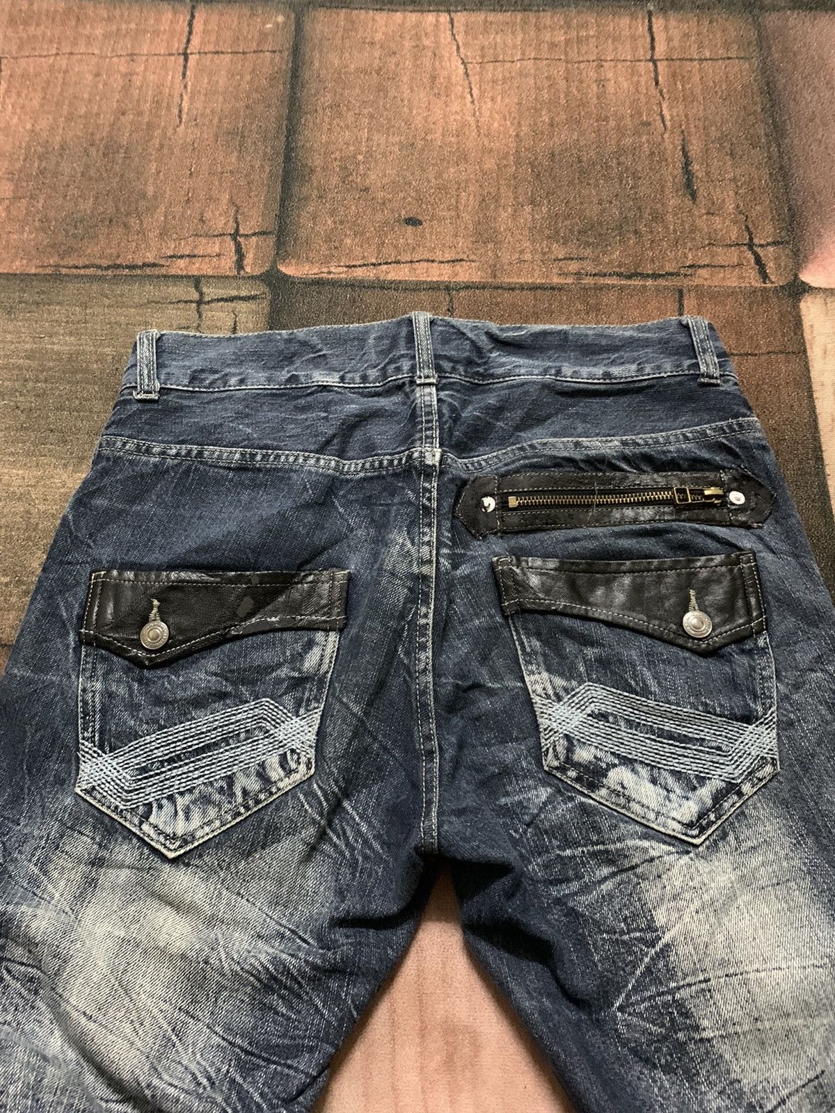 If Six Was Nine × Japanese Brand × Le Grande Bleu (L.G.B.) root three style stone wash faded jeans punk grunge japanese Size US 32 / EU 48 - 14 Thumbnail