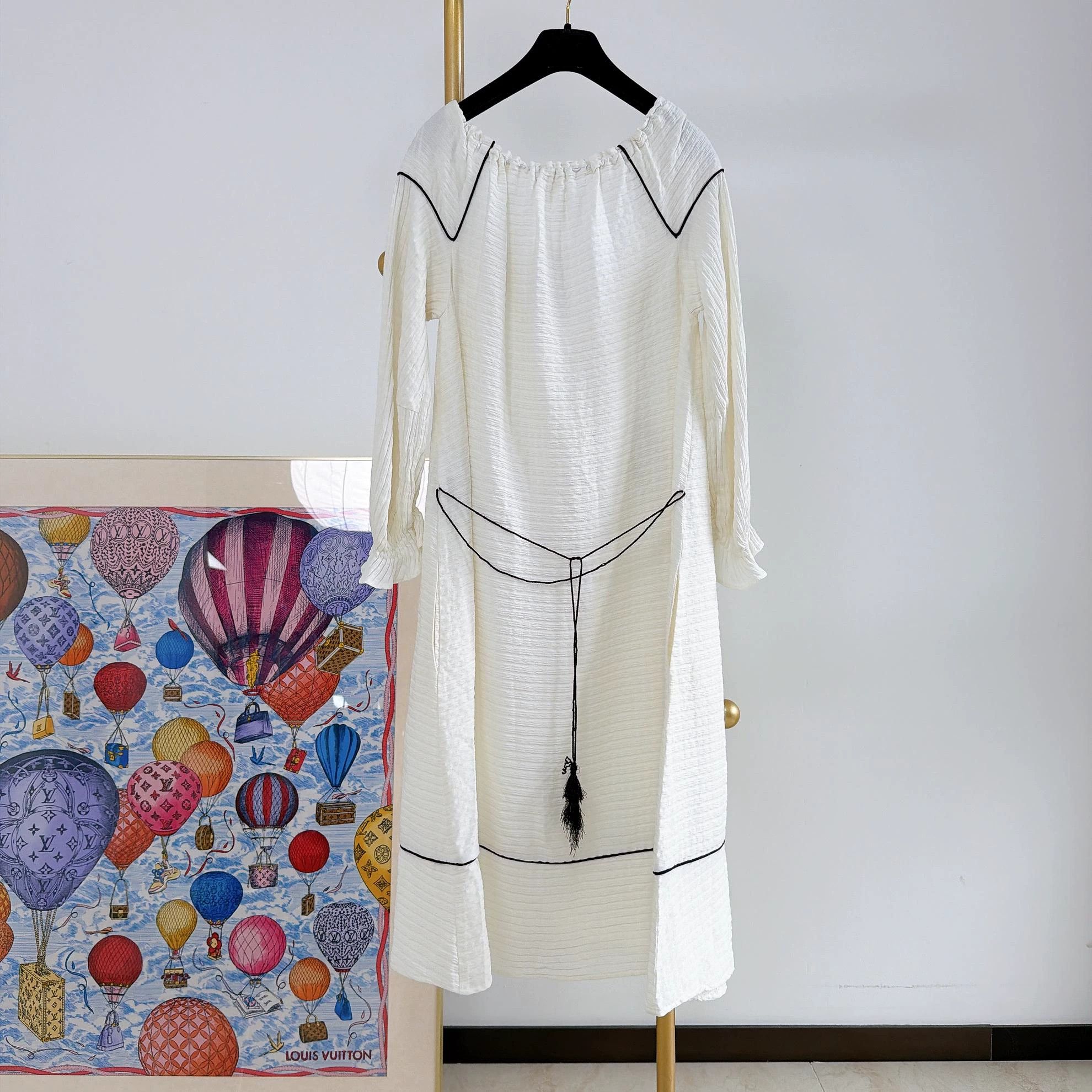 Maje Maje White Off-Shoulder Dress Size 1 Size S / US 4 / IT 40 - 2 Thumbnail