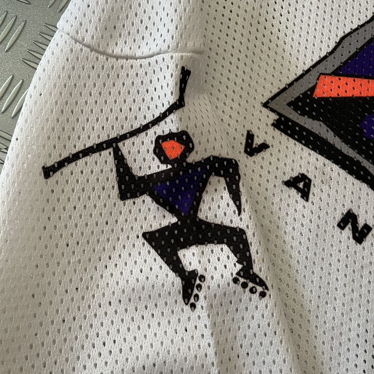 Ccm × Vintage Vintage 90s CCM Vancouver Voodoo RHI Hockey Jersey 🪇🎭 Size US M / EU 48-50 / 2 - 9 Thumbnail