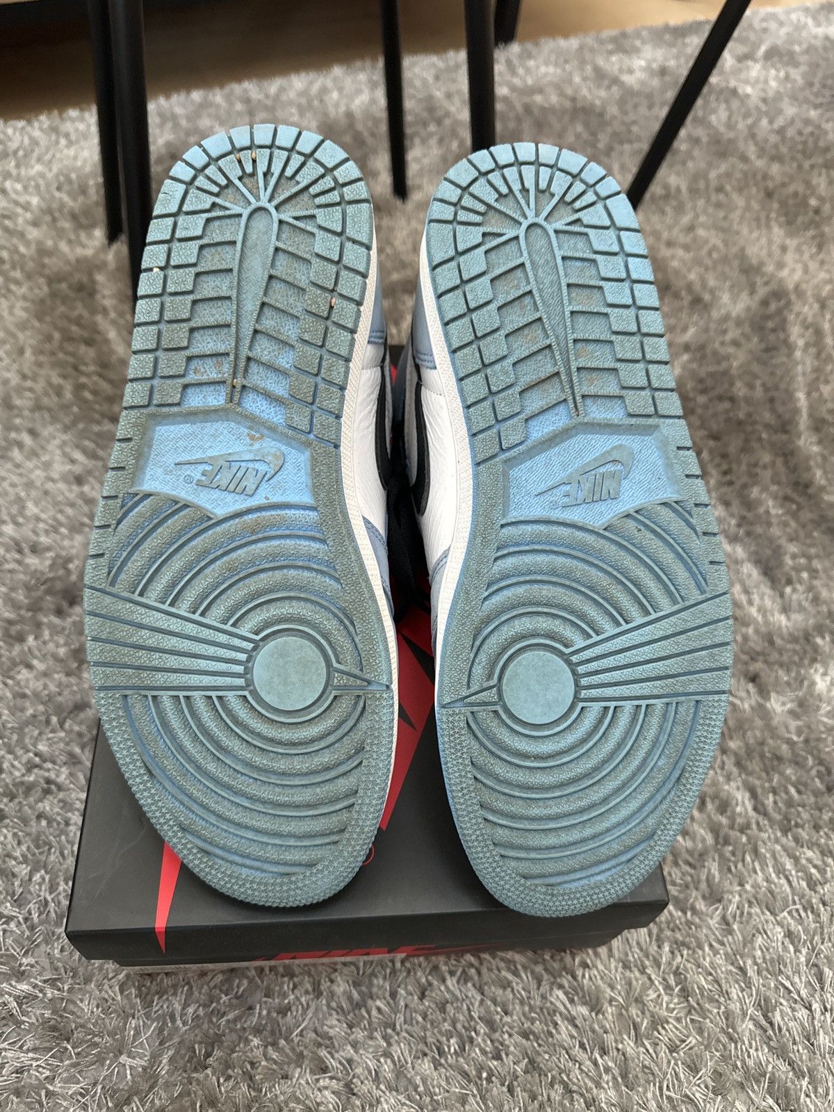 Jordan Brand Air Jordan 1 High UNC Blue Size US 8.5 / EU 41-42 - 5 Thumbnail