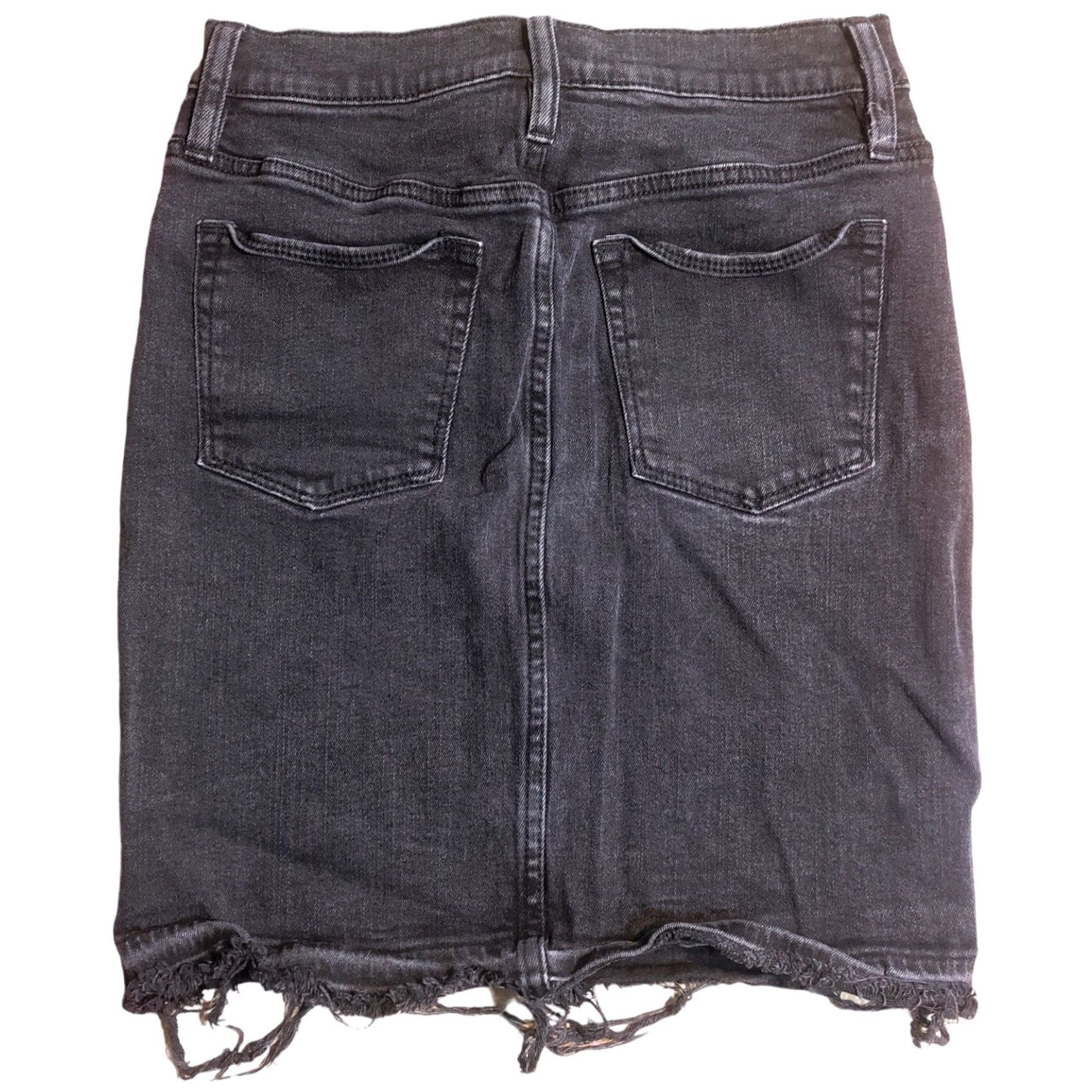 J.Crew J.CREW Denim Pencil Skirt Women's Petite 25P Black Frayed Raw Hem Pockets Bohemian Preppy American Style Short Skirt Mens Womens Girls? Size 42" / US 20 - 2 Thumbnail