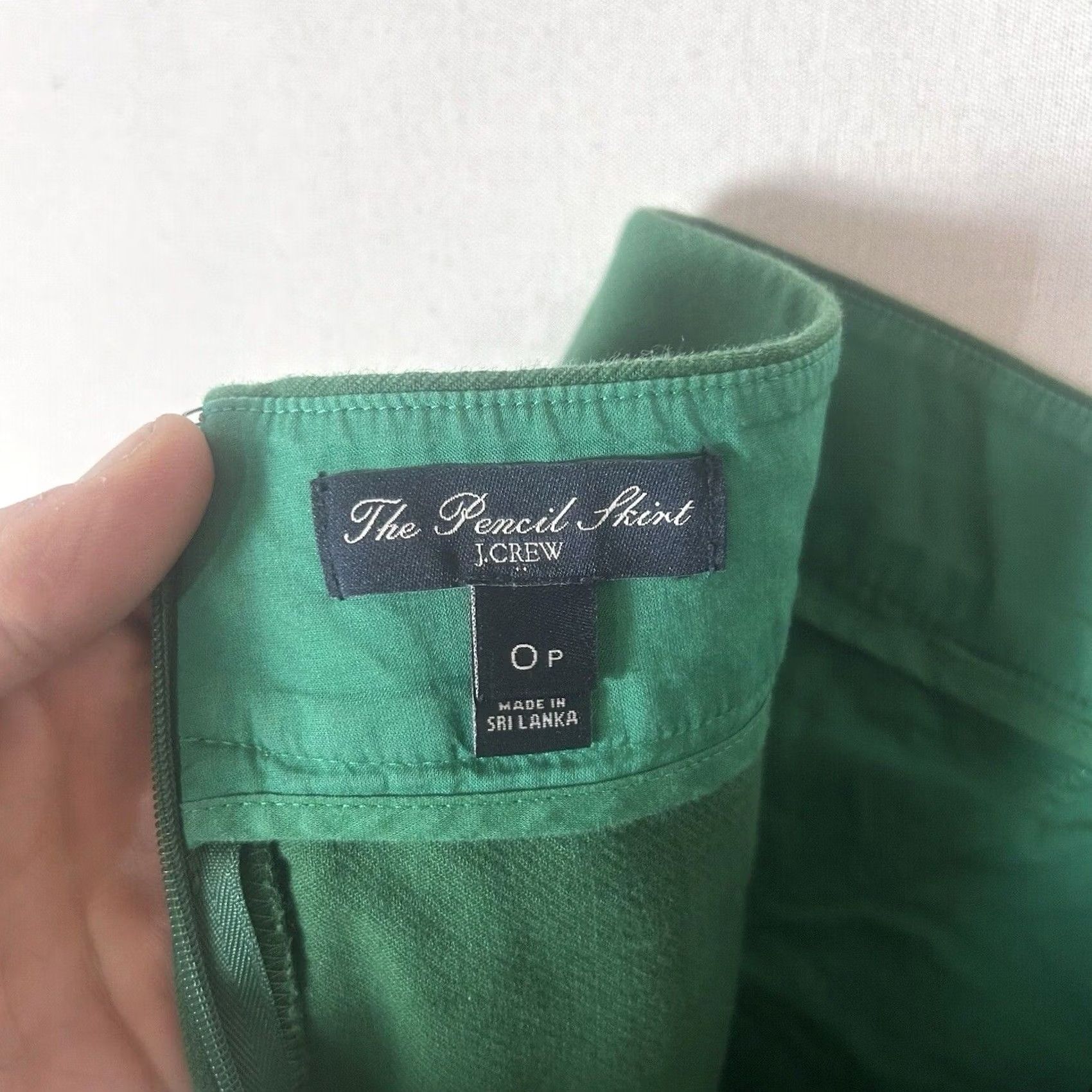J.Crew J.CREW Skirt Womens 0P Petites Green Pencil Short Office Business Formal Travel Wedding Slit Zip 100% Cotton Knit Size 25" / US 0 / IT 36 - 3 Thumbnail